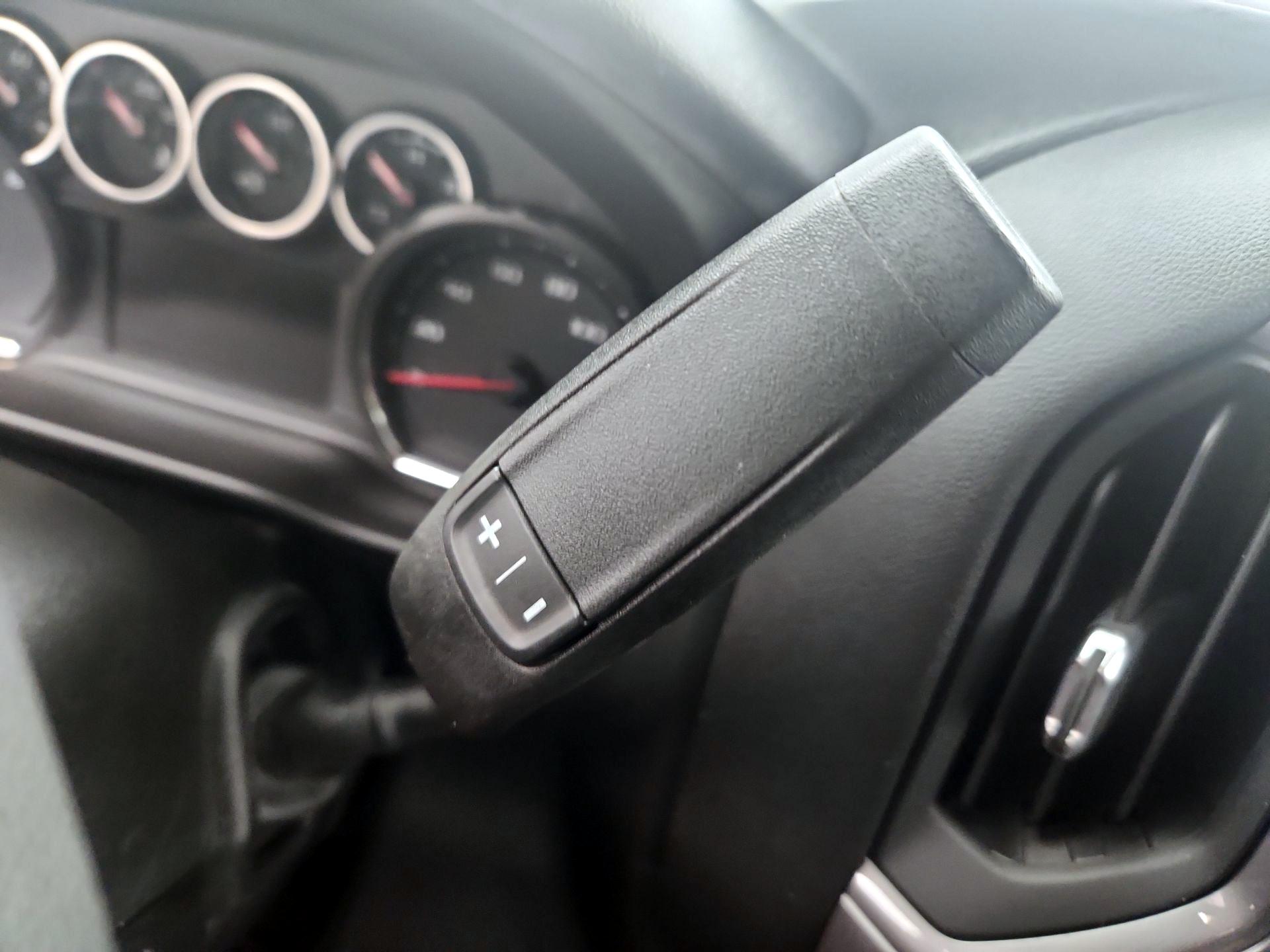 Thumbnail: 2021 Chevrolet Silverado 1500 - 17