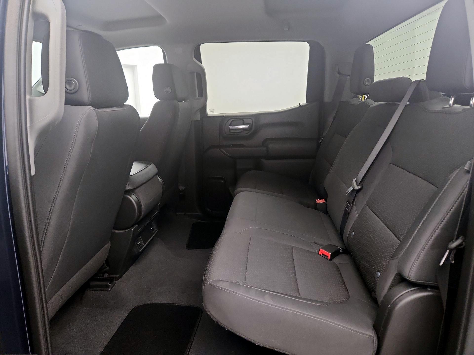 Thumbnail: 2021 Chevrolet Silverado 1500 - 19