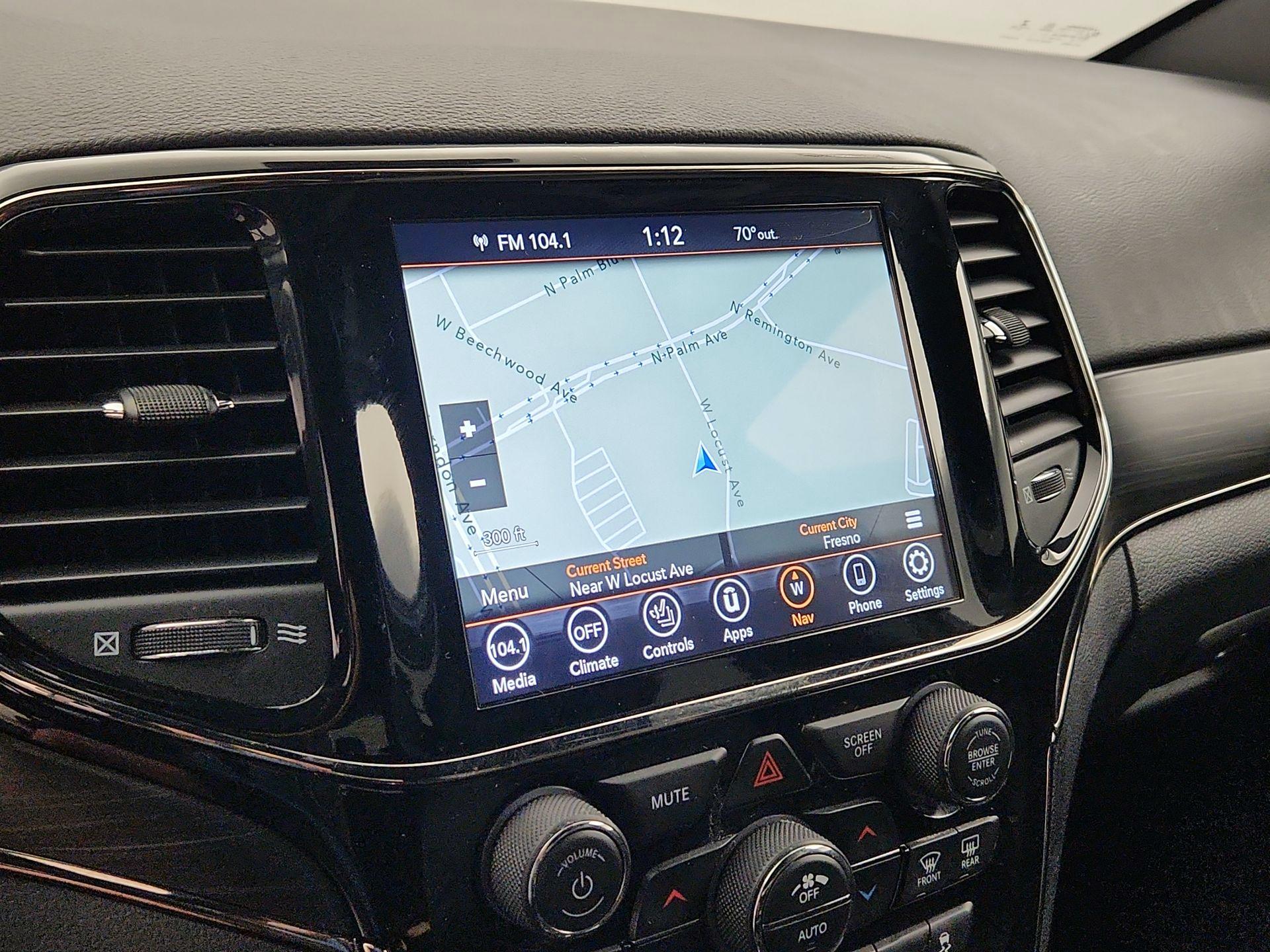 Thumbnail: 2020 Jeep Grand Cherokee - 14