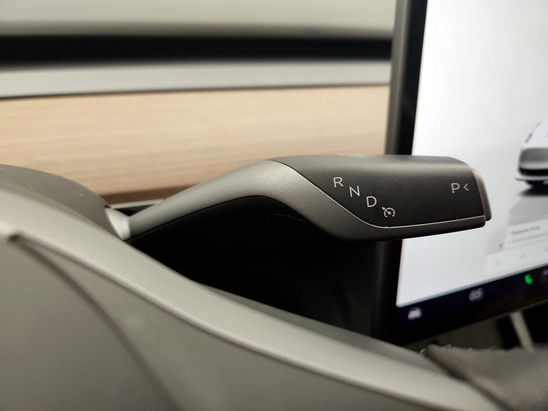 Thumbnail: 2022 Tesla Model 3 - 17