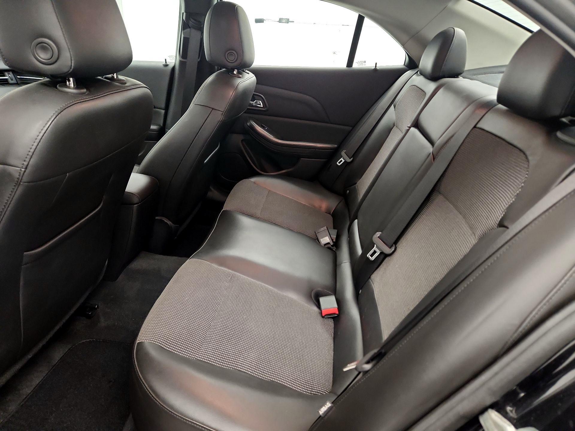 Thumbnail: 2014 Chevrolet Malibu - 20