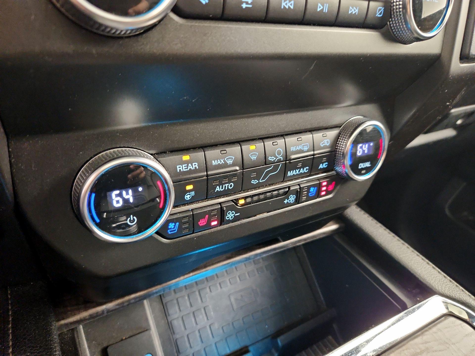 Thumbnail: 2020 Ford Expedition - 17