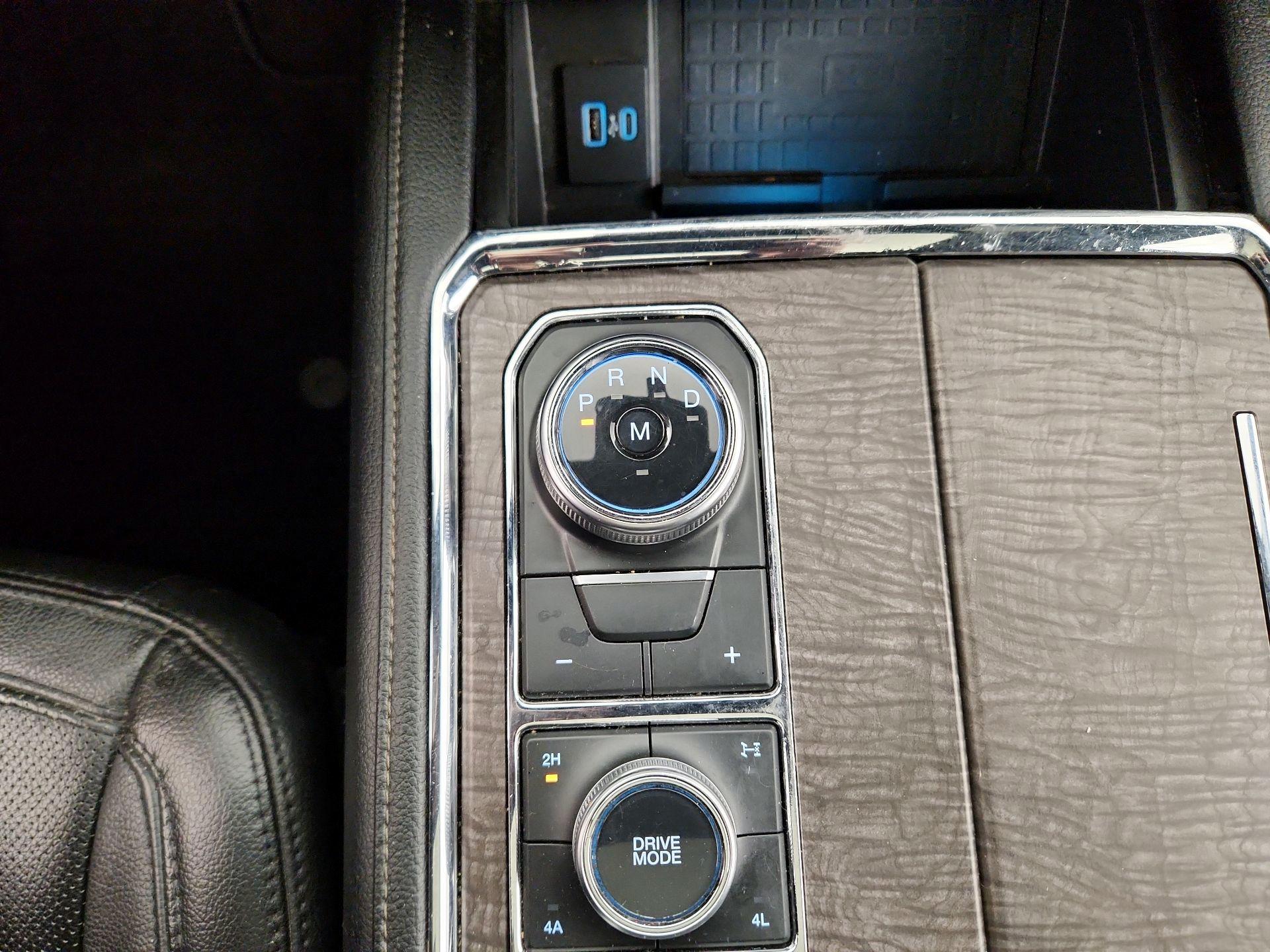 Thumbnail: 2020 Ford Expedition - 18