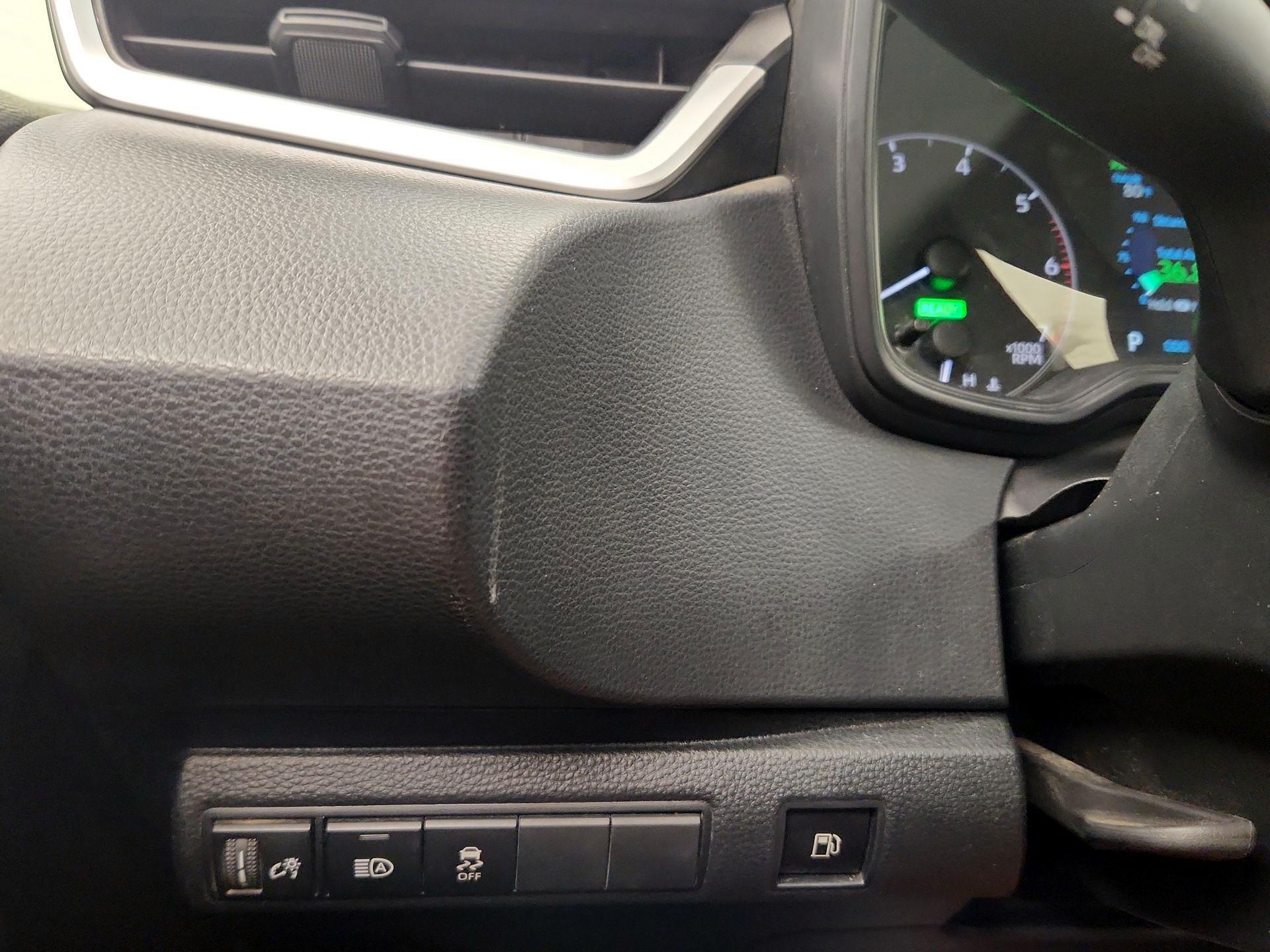 Thumbnail: 2024 Toyota Corolla - 13