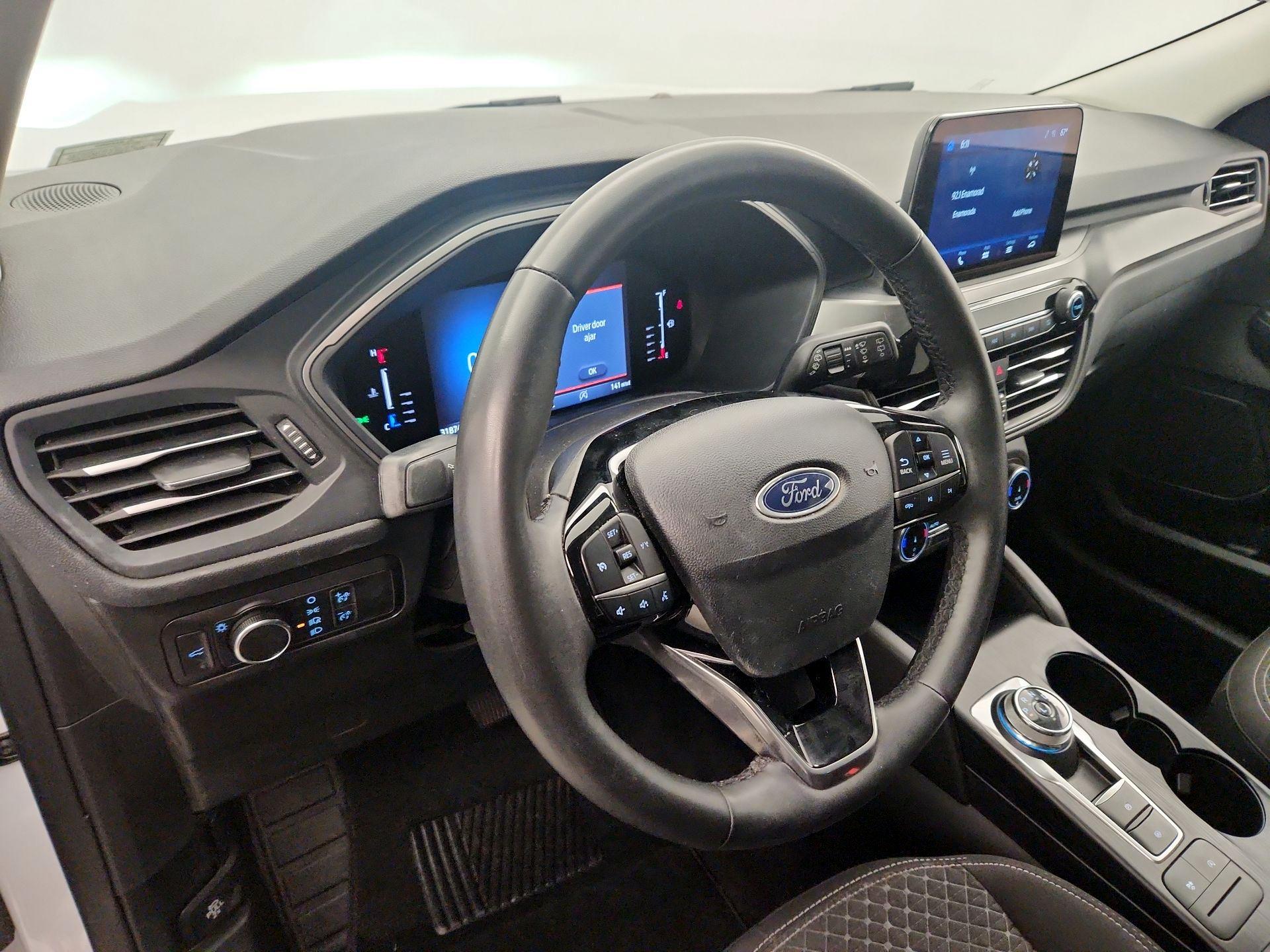 Thumbnail: 2023 Ford Escape - 9