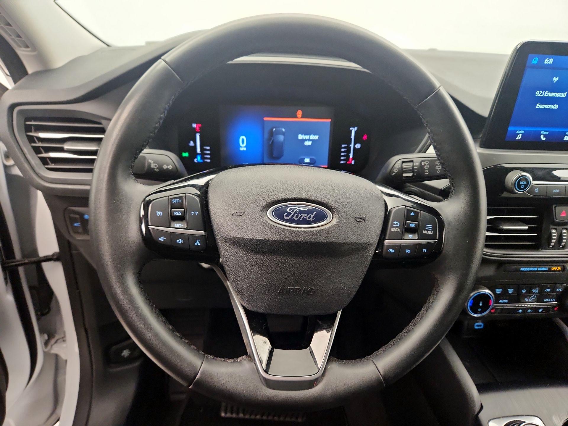 Thumbnail: 2023 Ford Escape - 10