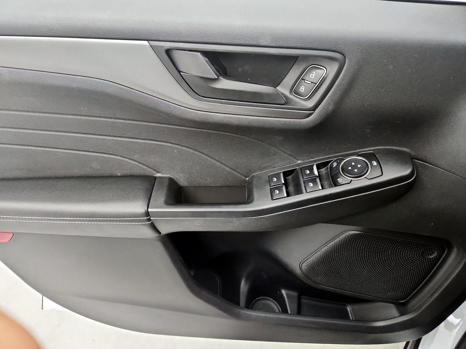 Thumbnail: 2023 Ford Escape - 12