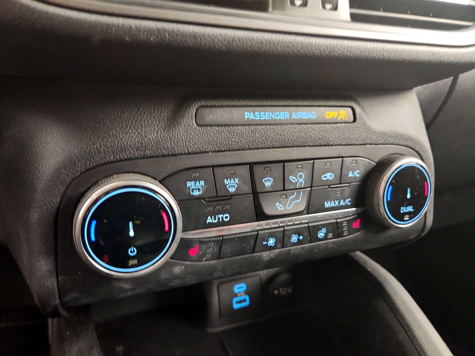 Thumbnail: 2023 Ford Escape - 16