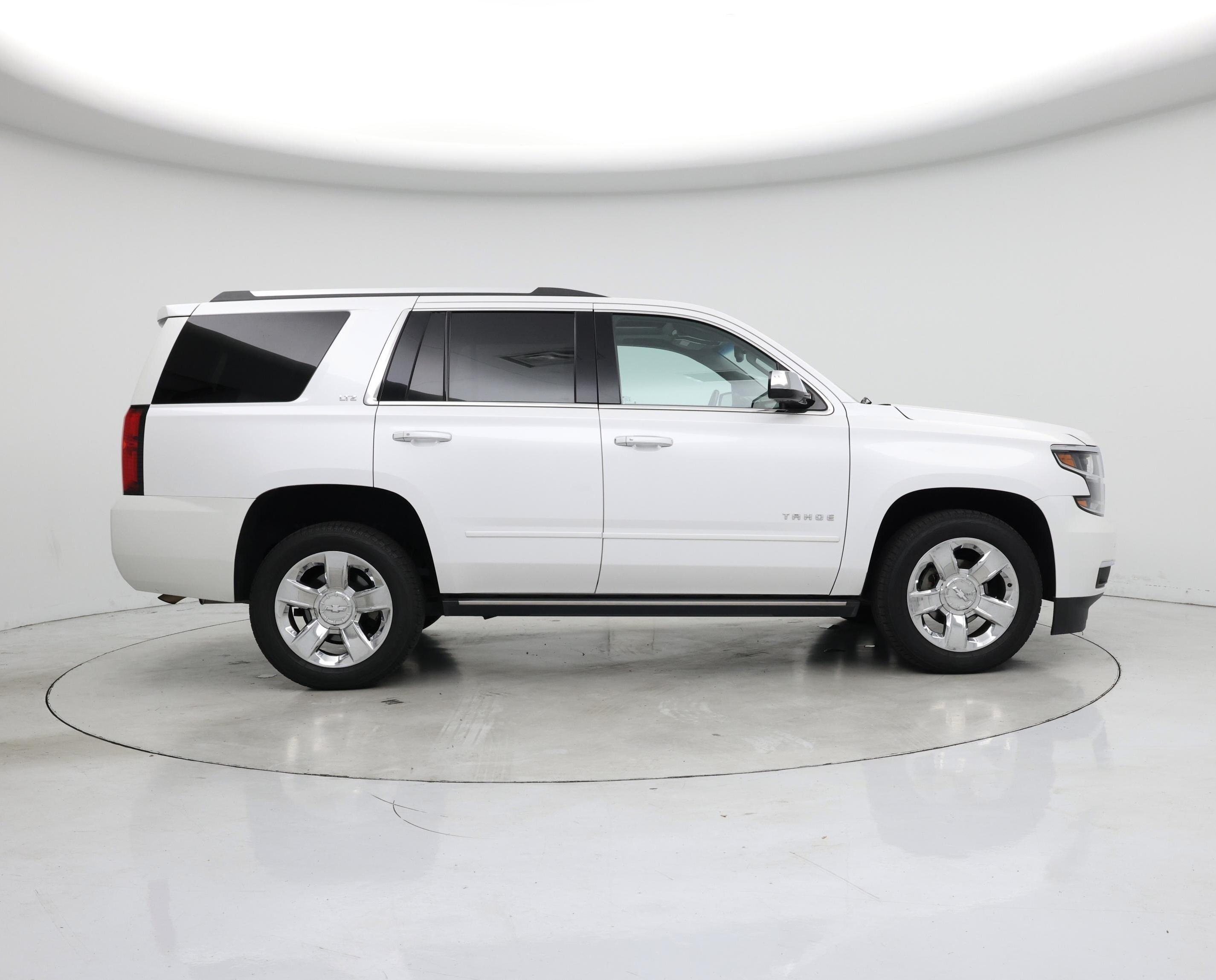 Thumbnail: 2016 Chevrolet Tahoe - 7