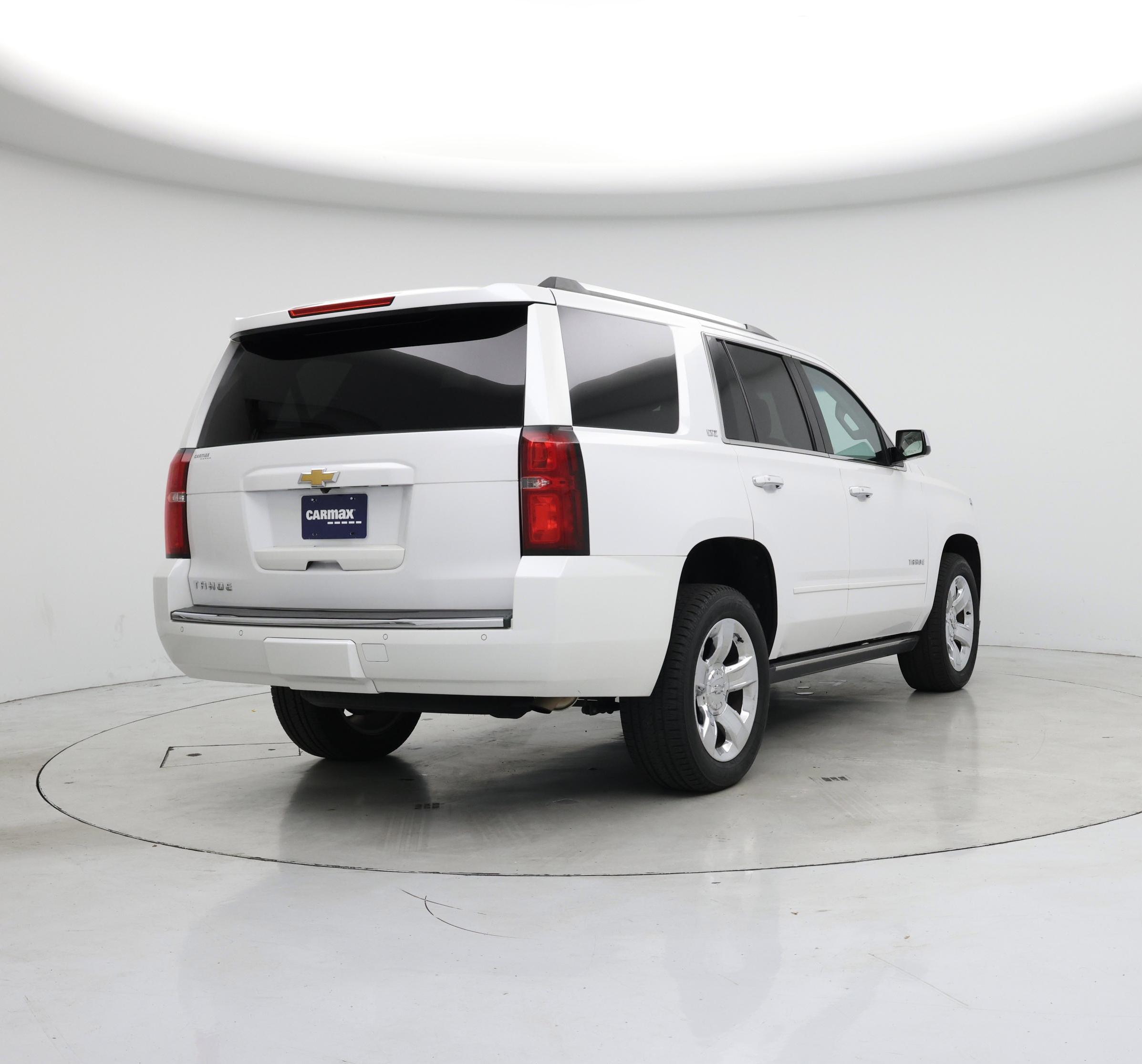 Thumbnail: 2016 Chevrolet Tahoe - 8