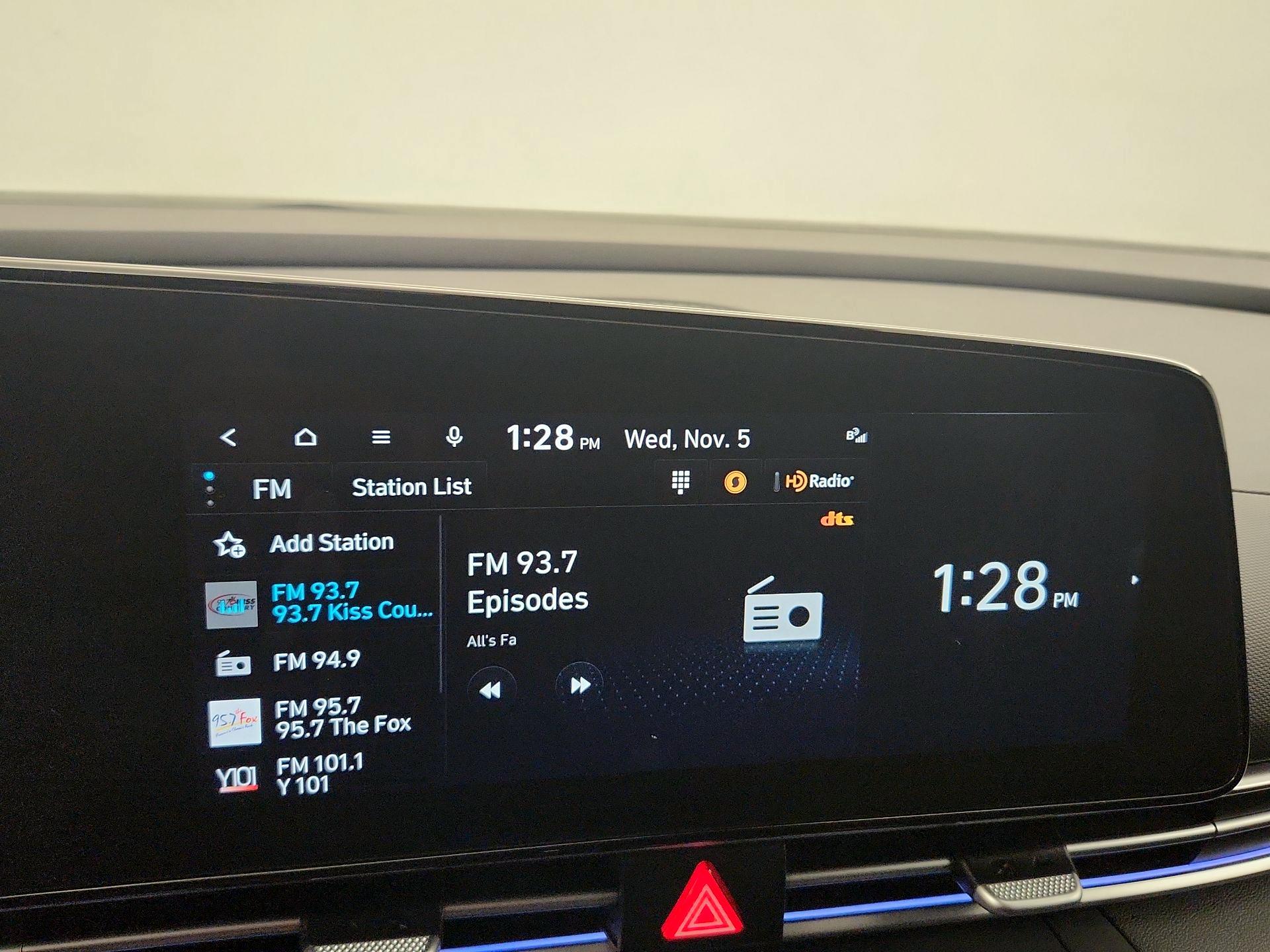 Thumbnail: 2024 Hyundai Elantra - 16