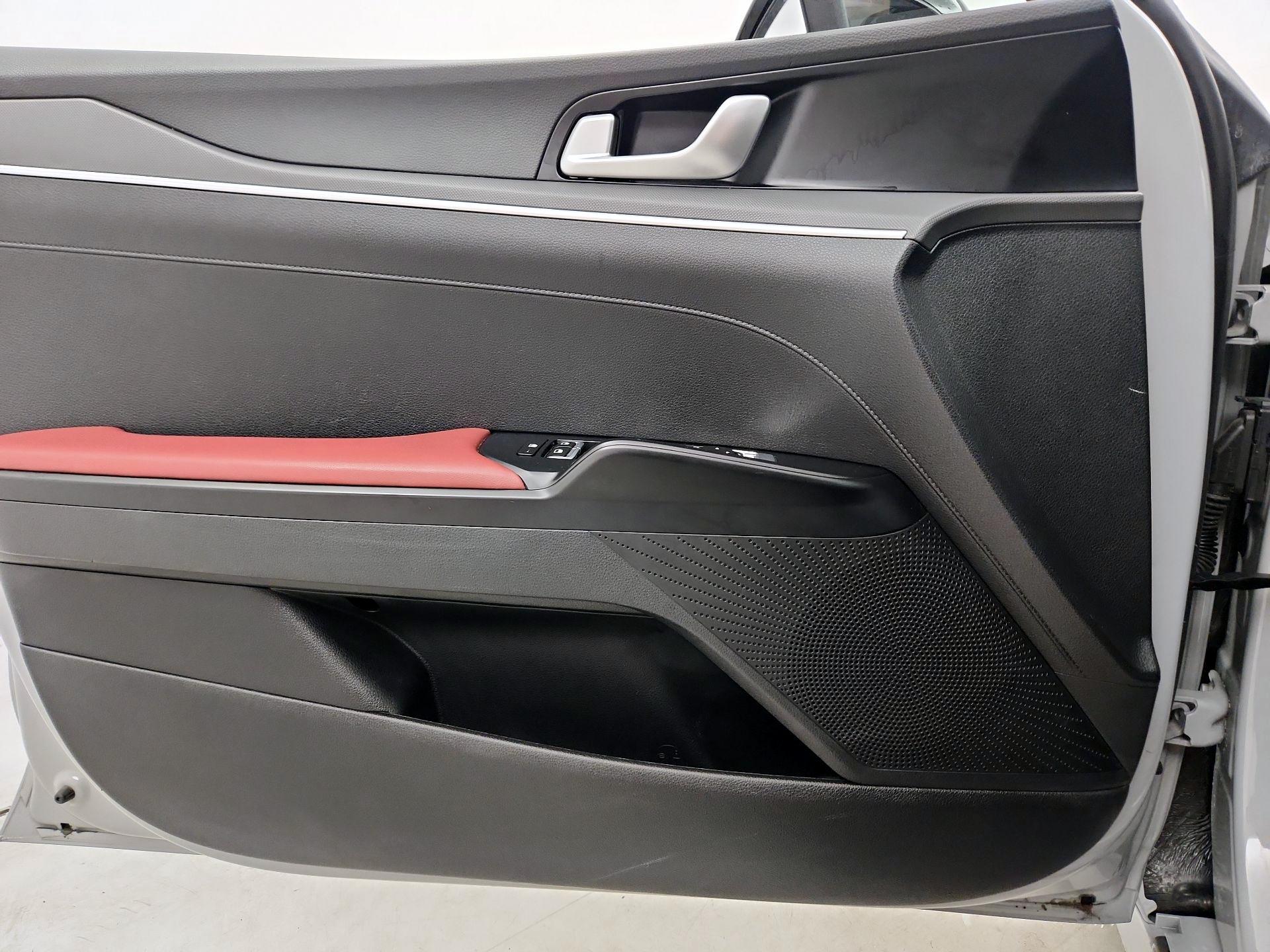 Thumbnail: 2021 Kia K5 - 12