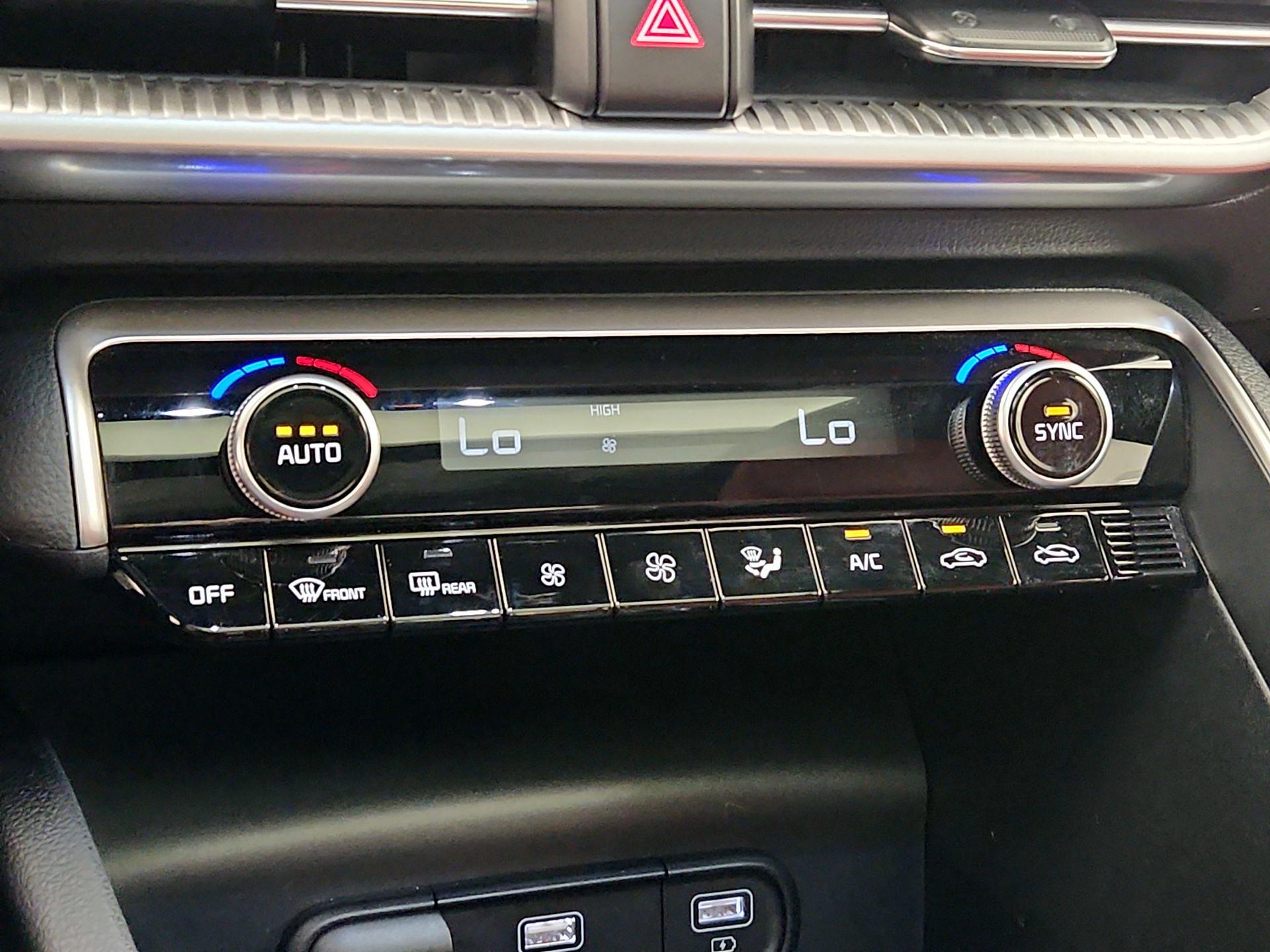 Thumbnail: 2021 Kia K5 - 17