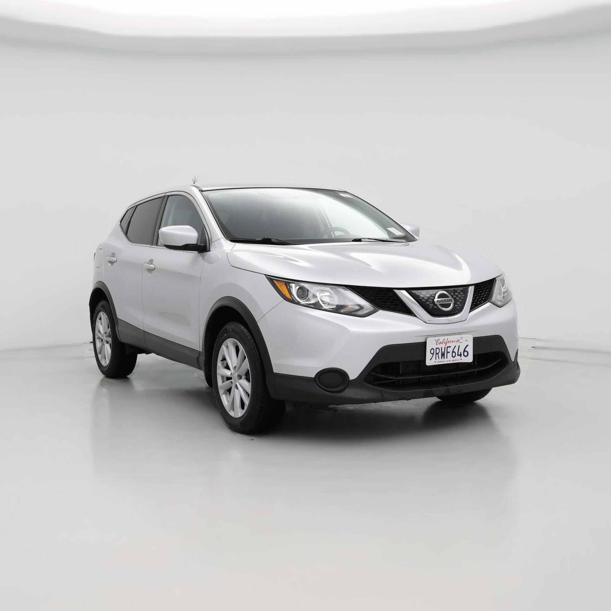 Thumbnail: 2018 Nissan Rogue Sport - 1