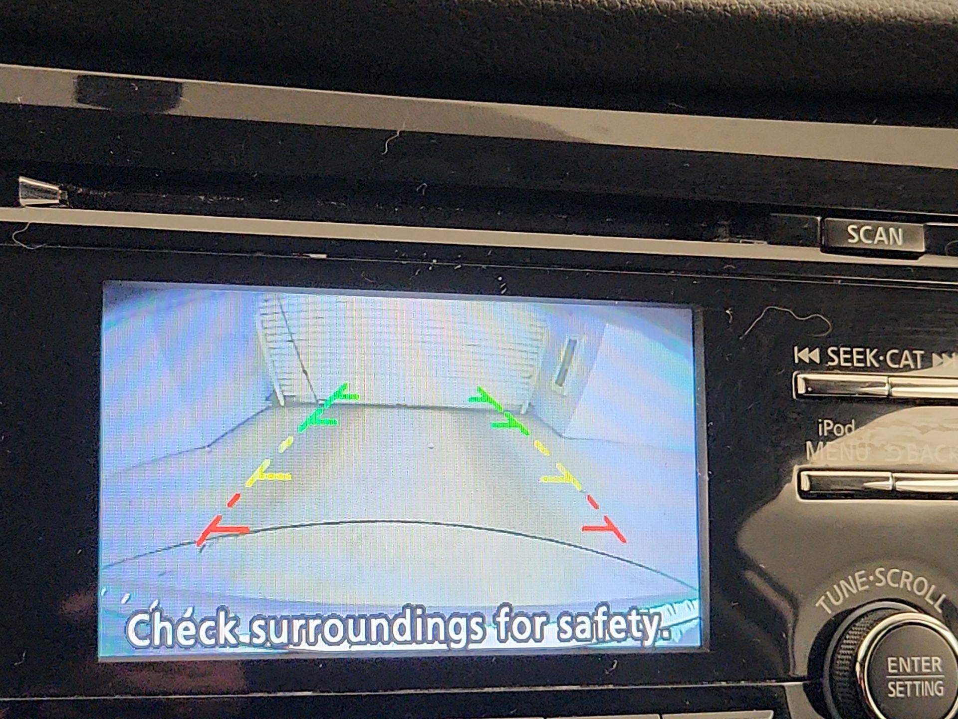 Thumbnail: 2018 Nissan Rogue Sport - 14