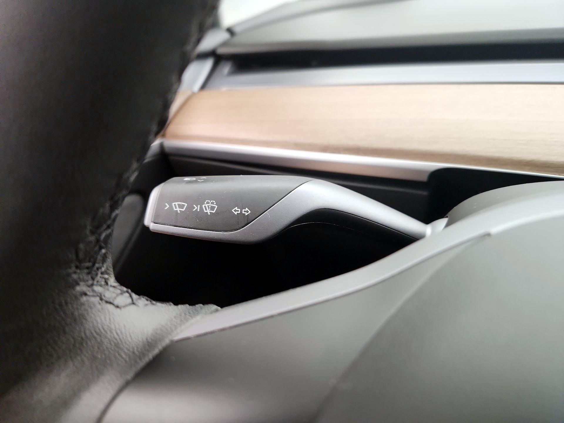 Thumbnail: 2022 Tesla Model 3 - 13