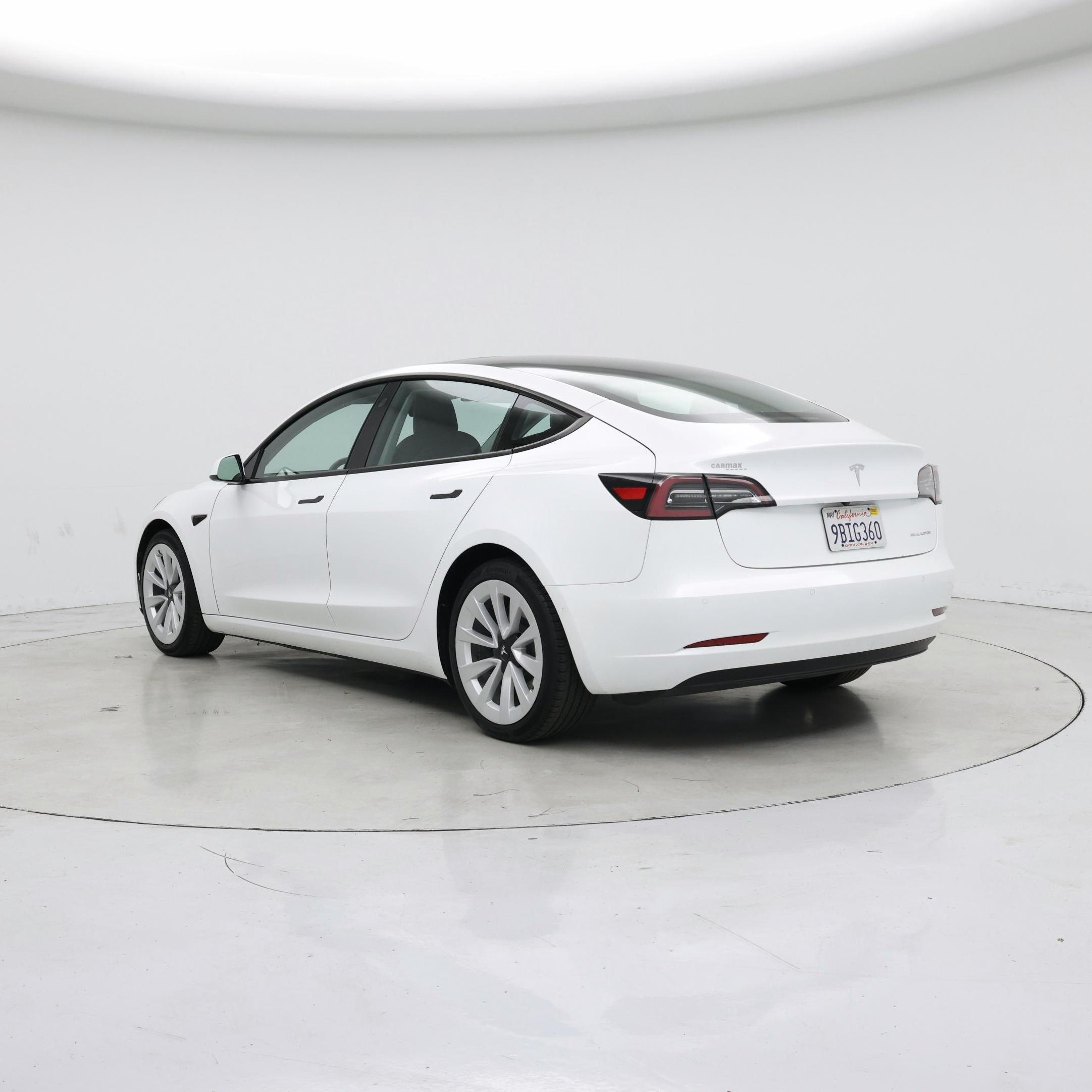 Thumbnail: 2022 Tesla Model 3 - 2