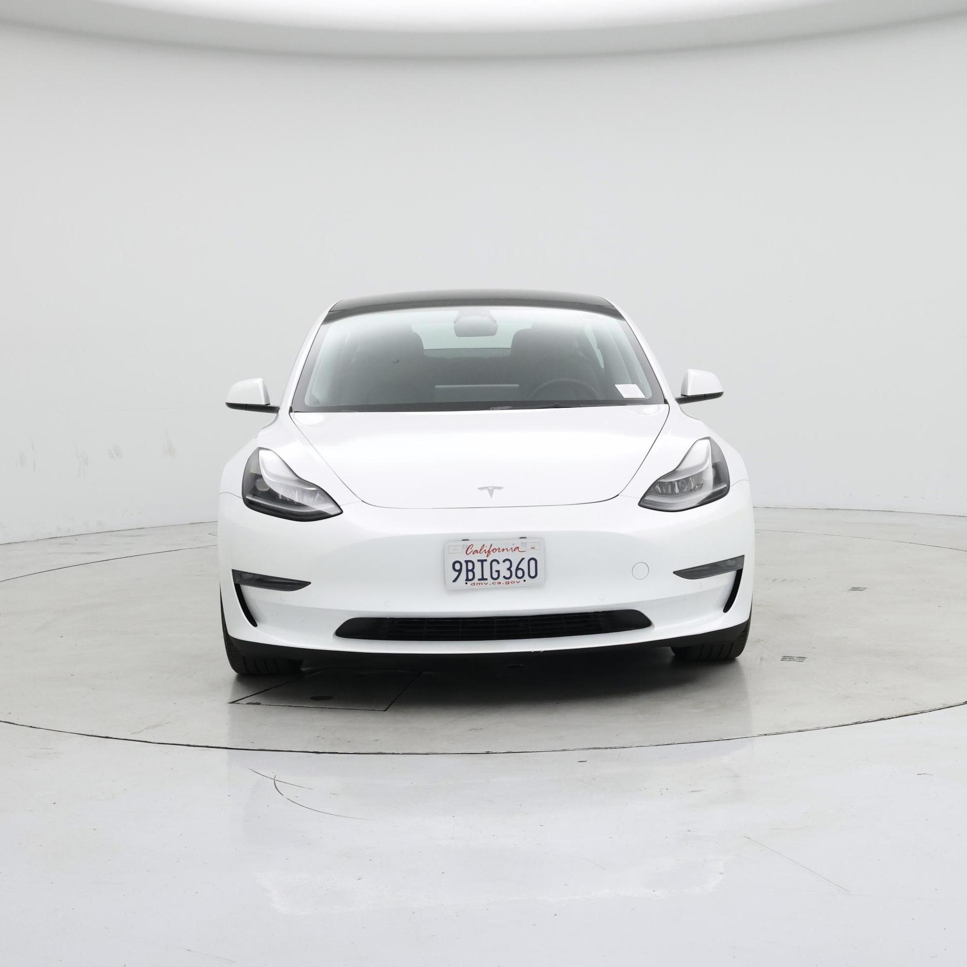 Thumbnail: 2022 Tesla Model 3 - 5