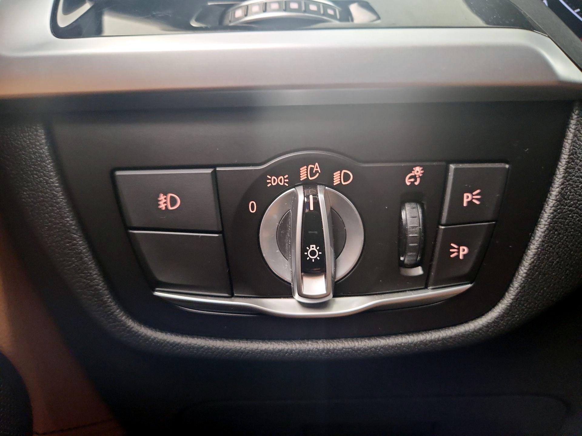 Thumbnail: 2021 BMW X4 - 13