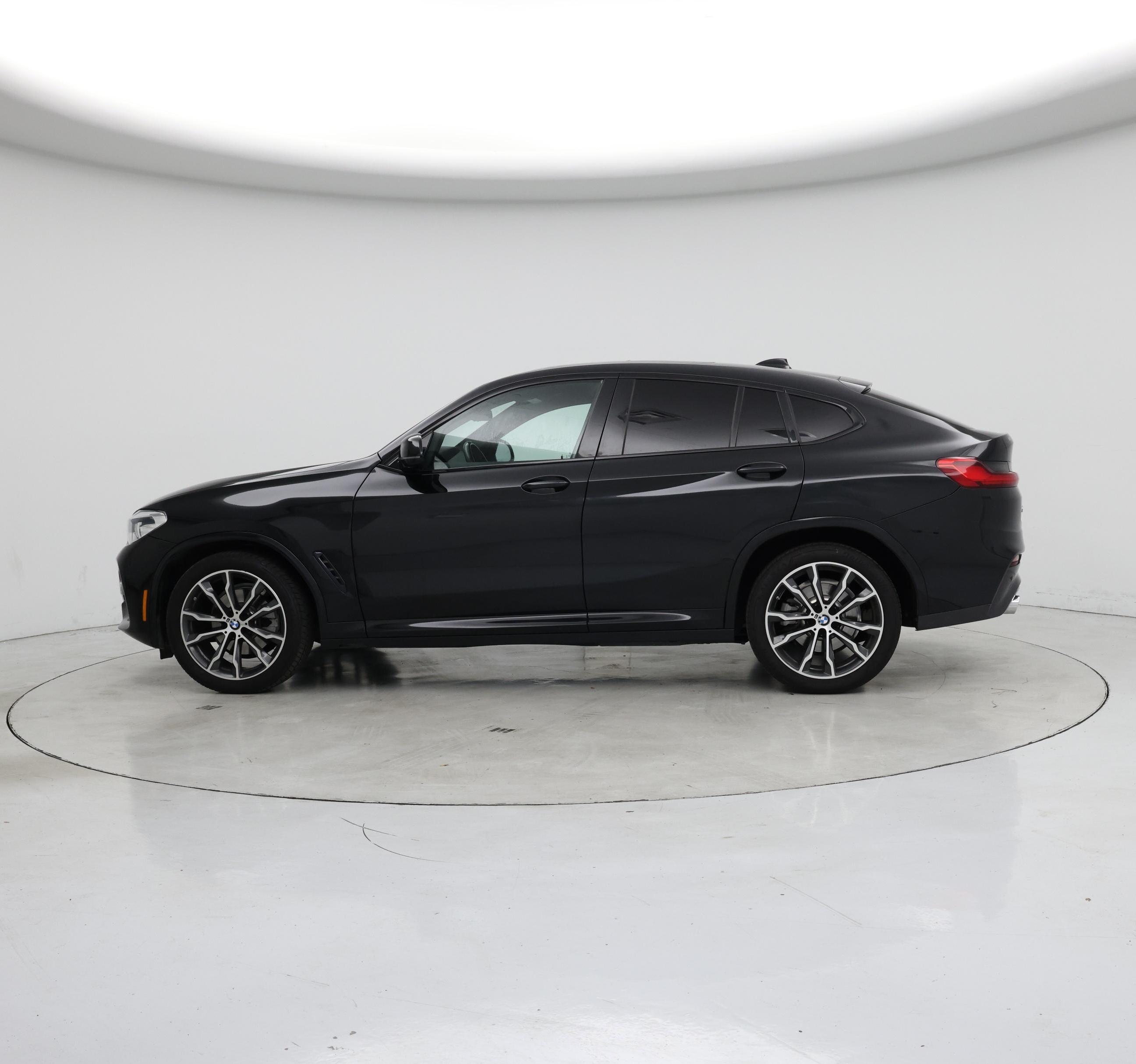 Thumbnail: 2021 BMW X4 - 3
