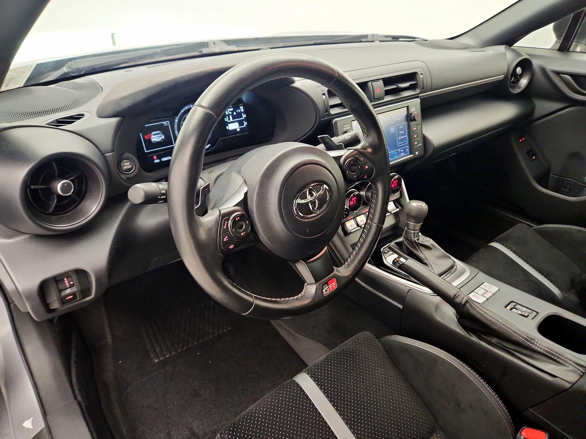 Thumbnail: 2022 Toyota GR86 - 9