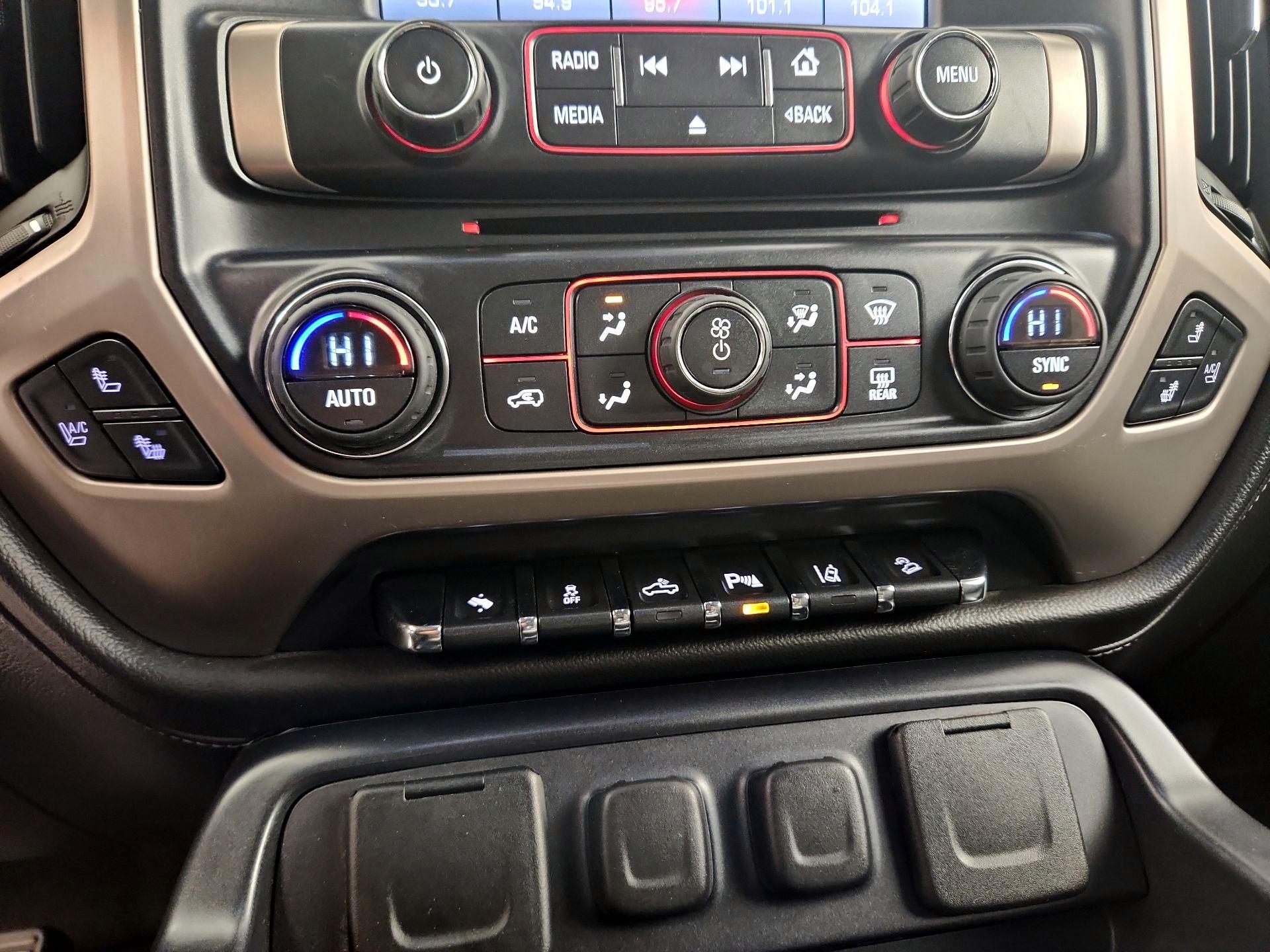 Thumbnail: 2015 GMC Sierra 1500 - 17