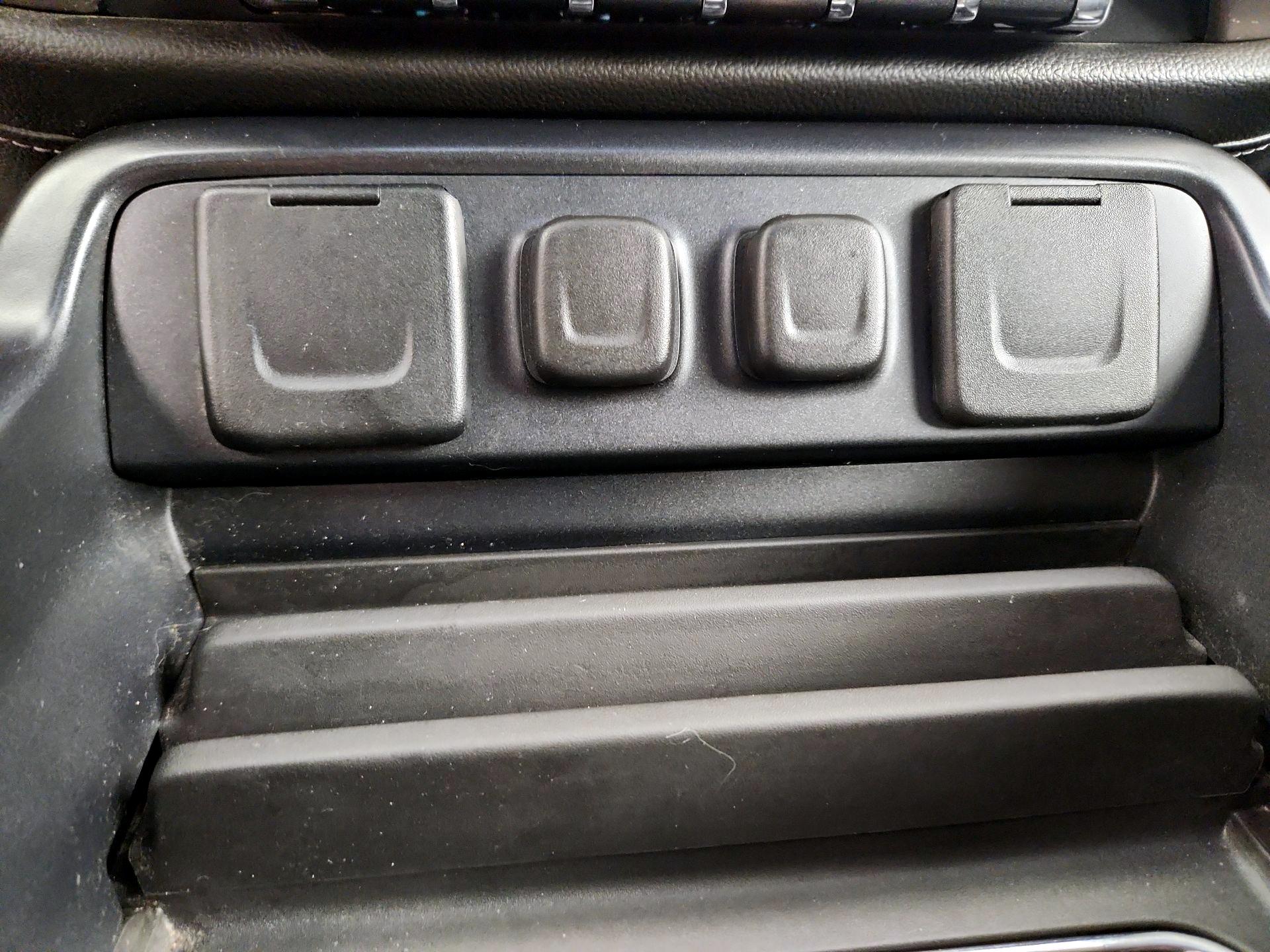 Thumbnail: 2015 GMC Sierra 1500 - 19