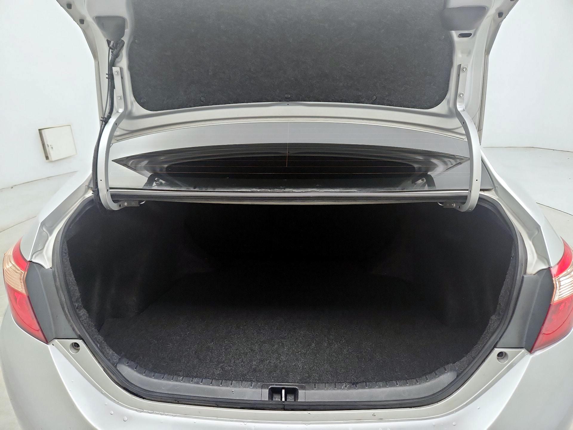 Thumbnail: 2019 Toyota Corolla - 20