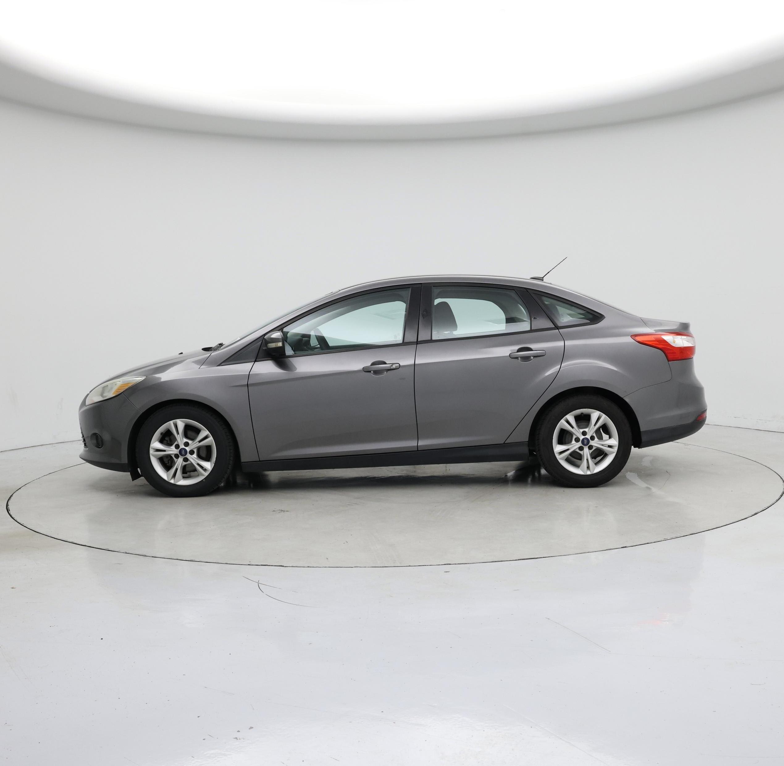Thumbnail: 2014 Ford Focus - 3
