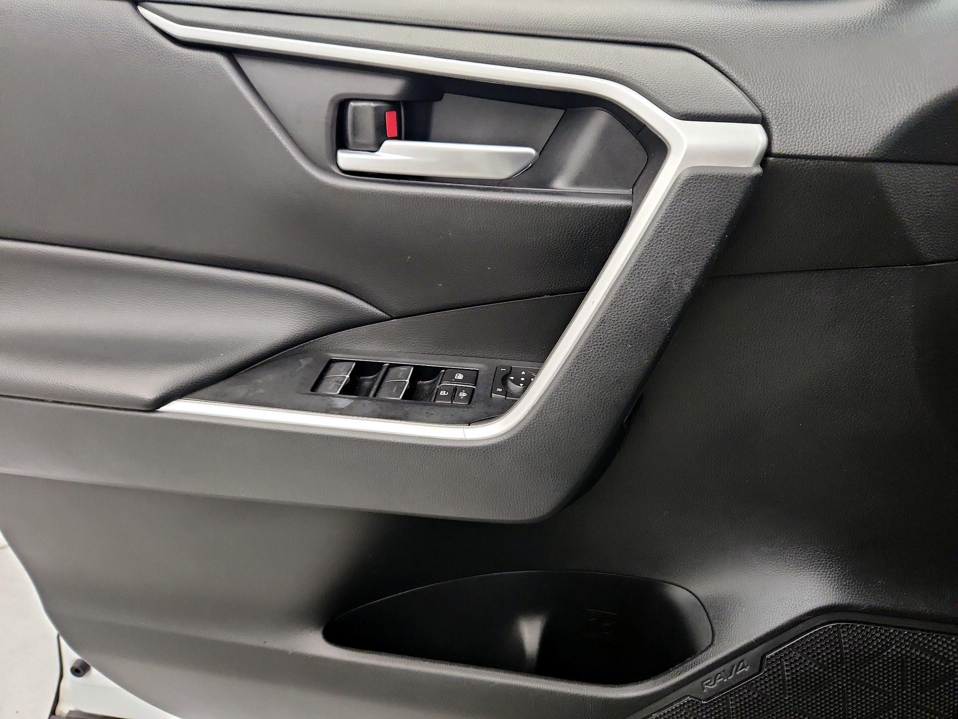 Thumbnail: 2023 Toyota RAV4 - 12