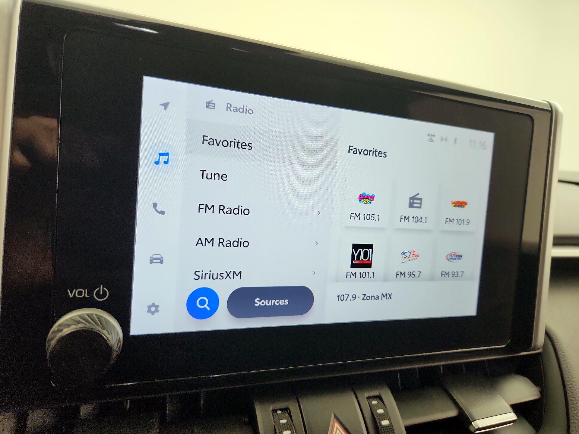 Thumbnail: 2023 Toyota RAV4 - 15