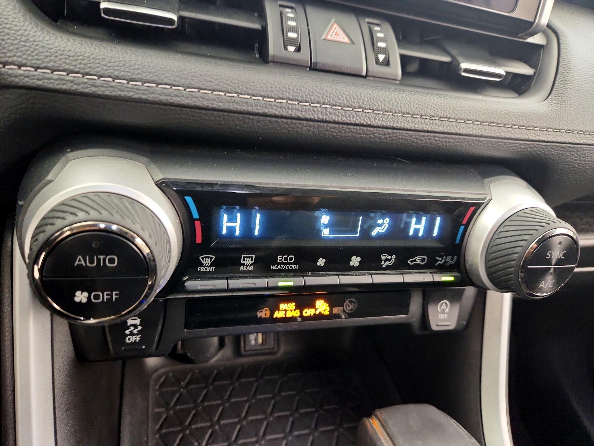 Thumbnail: 2023 Toyota RAV4 - 16