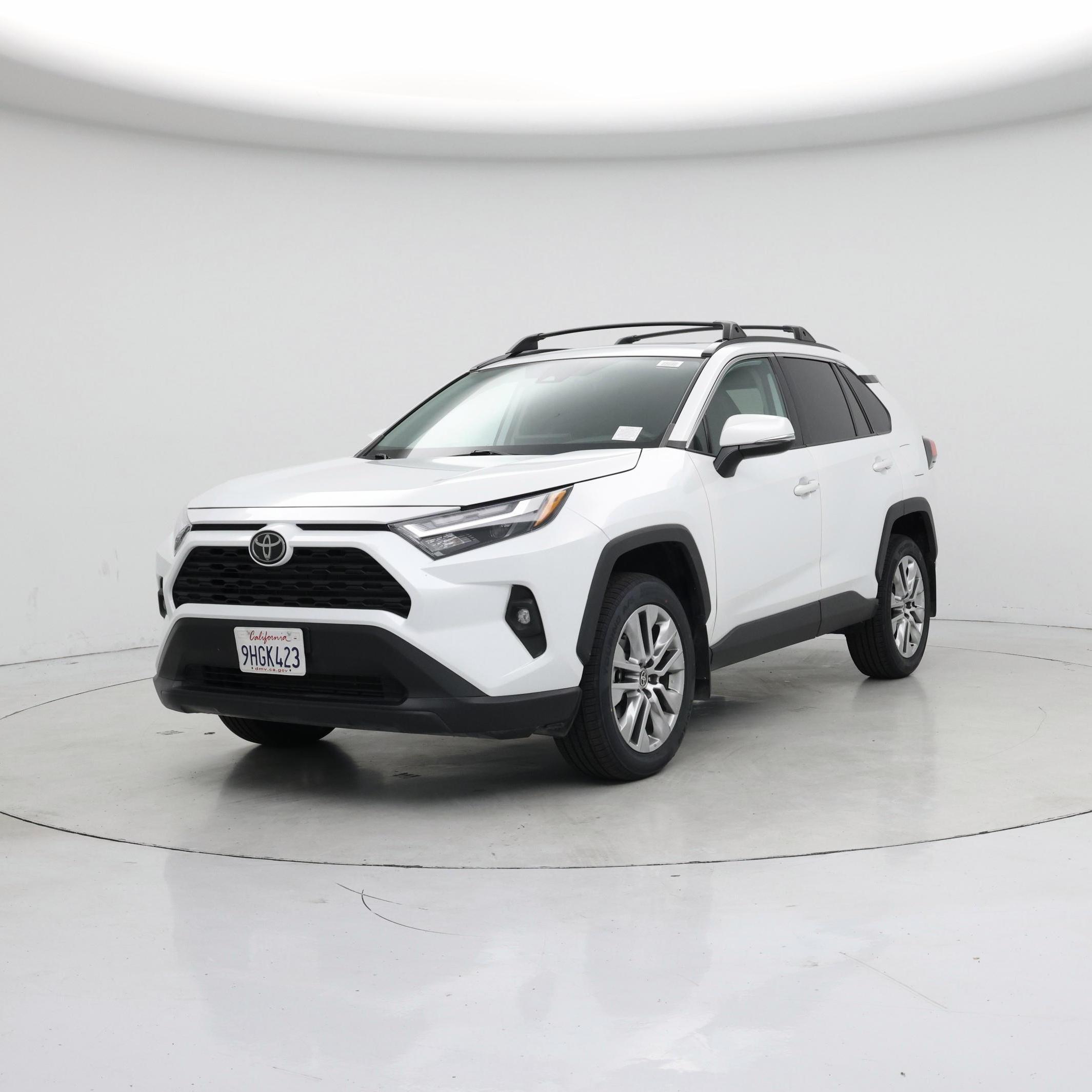 Thumbnail: 2023 Toyota RAV4 - 4