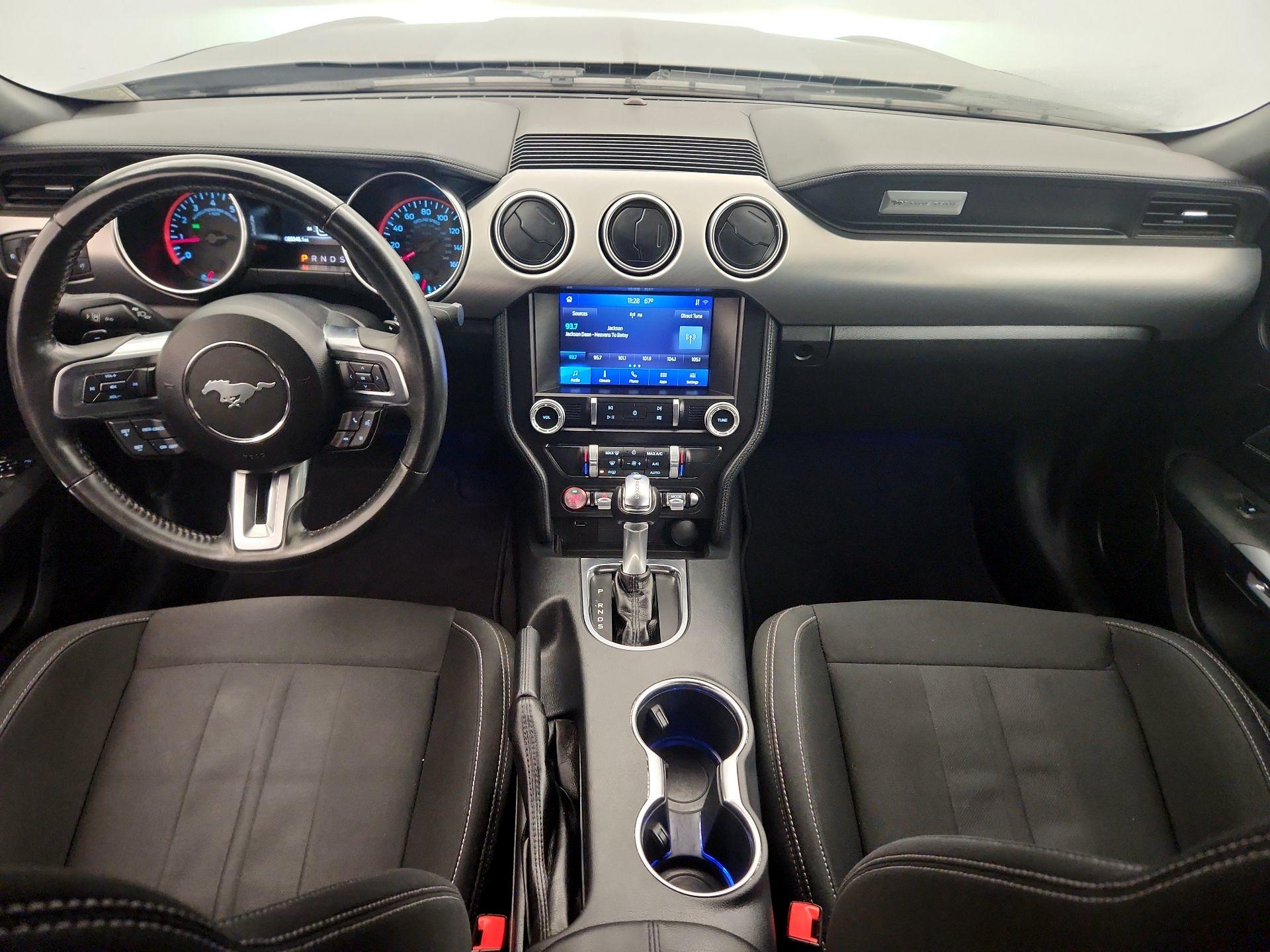 Thumbnail: 2022 Ford Mustang - 9