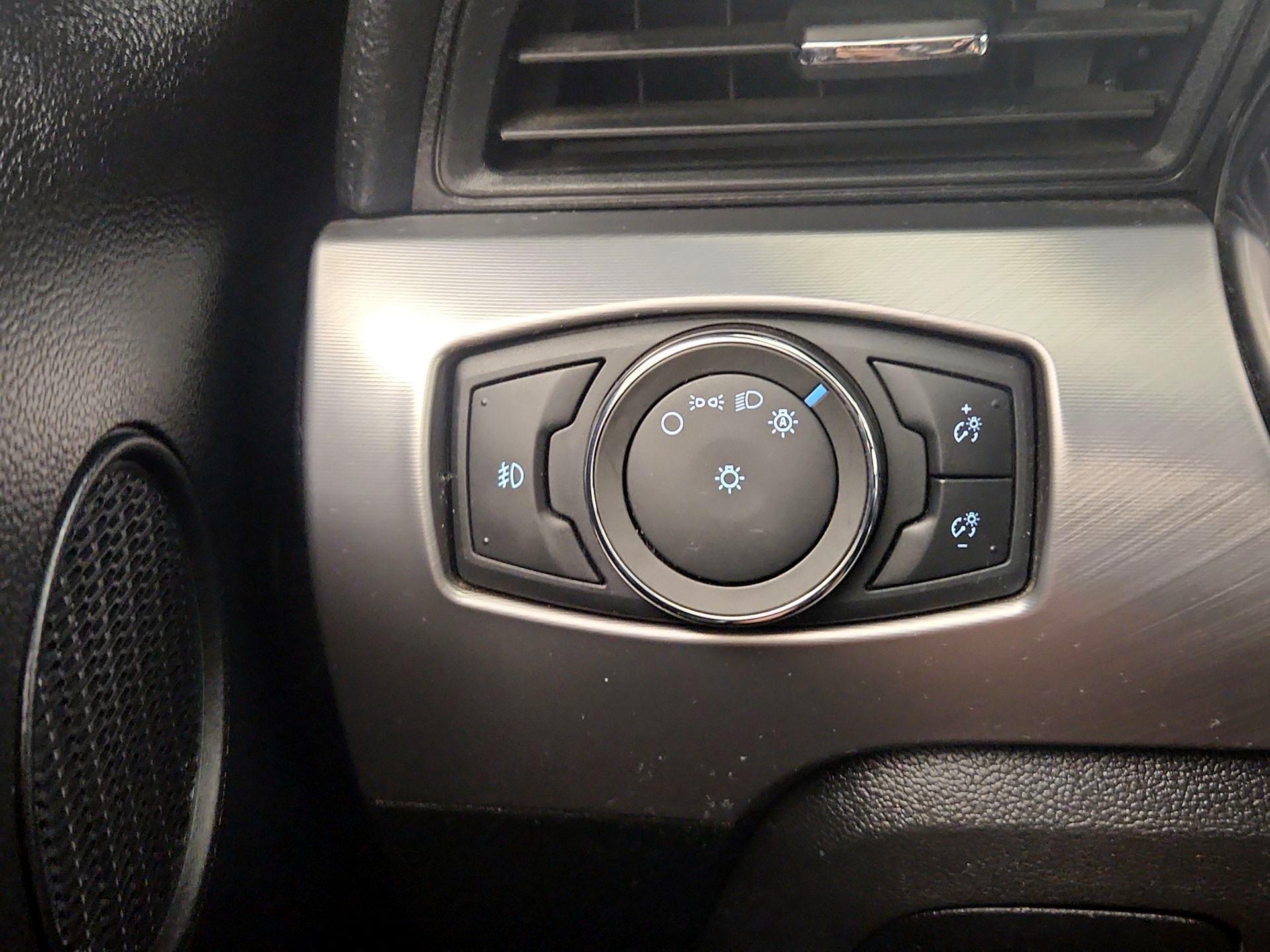 Thumbnail: 2022 Ford Mustang - 13