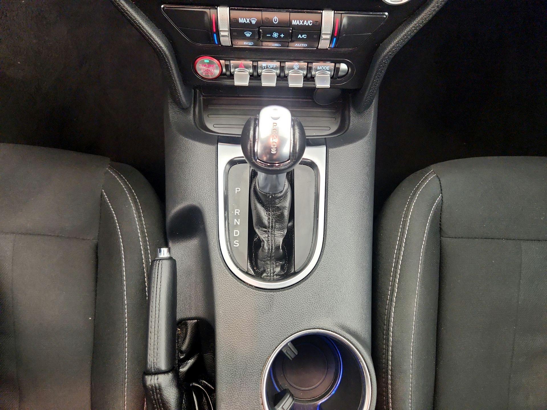 Thumbnail: 2022 Ford Mustang - 17