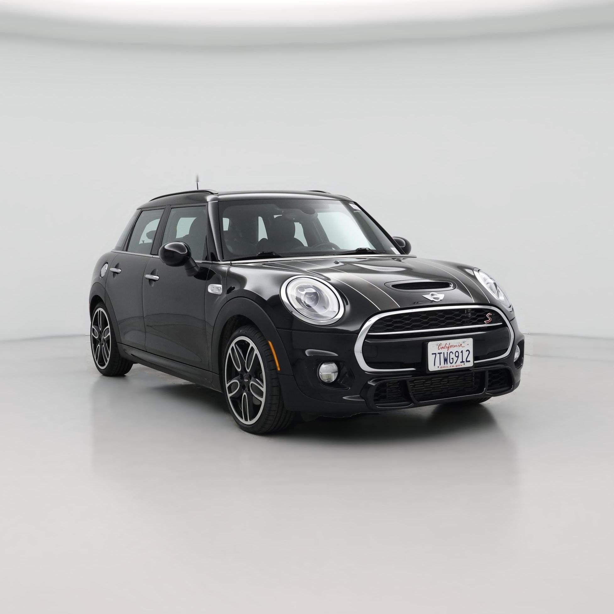 Thumbnail: 2015 MINI Cooper Hardtop - 1