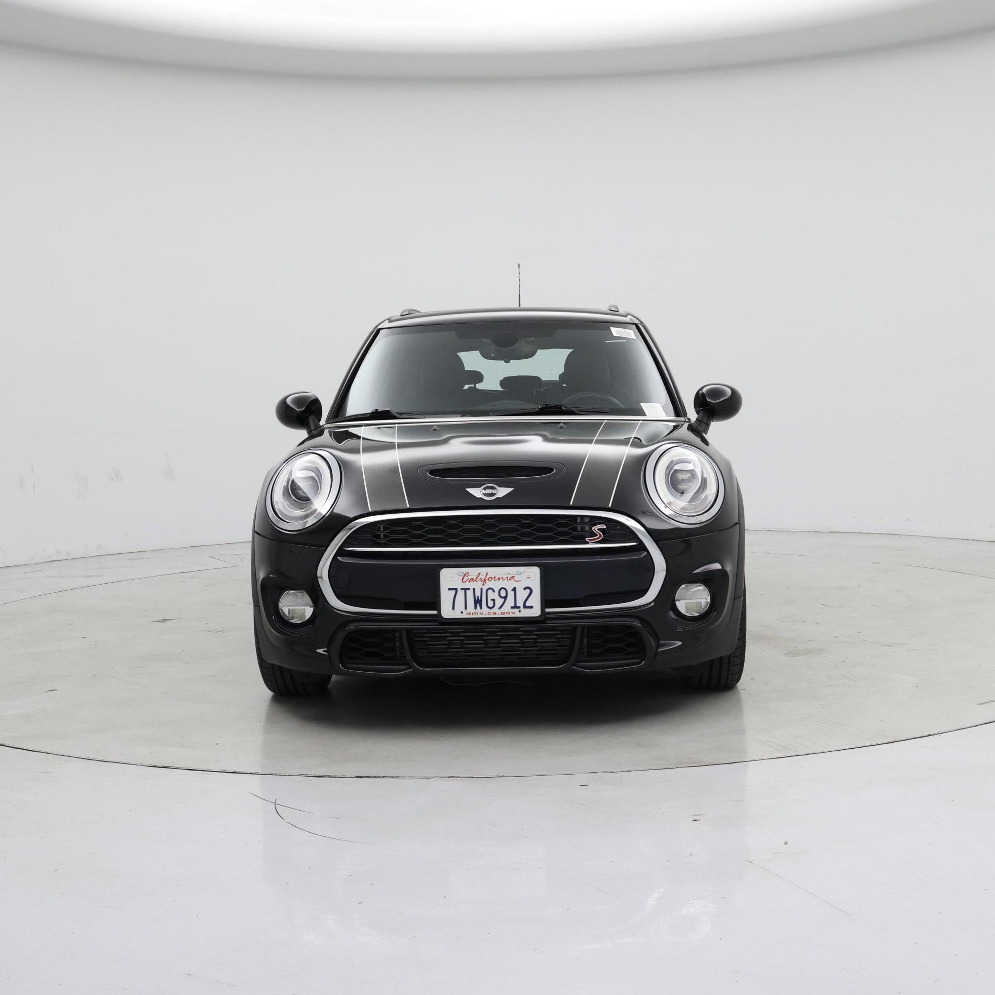 Thumbnail: 2015 MINI Cooper Hardtop - 5