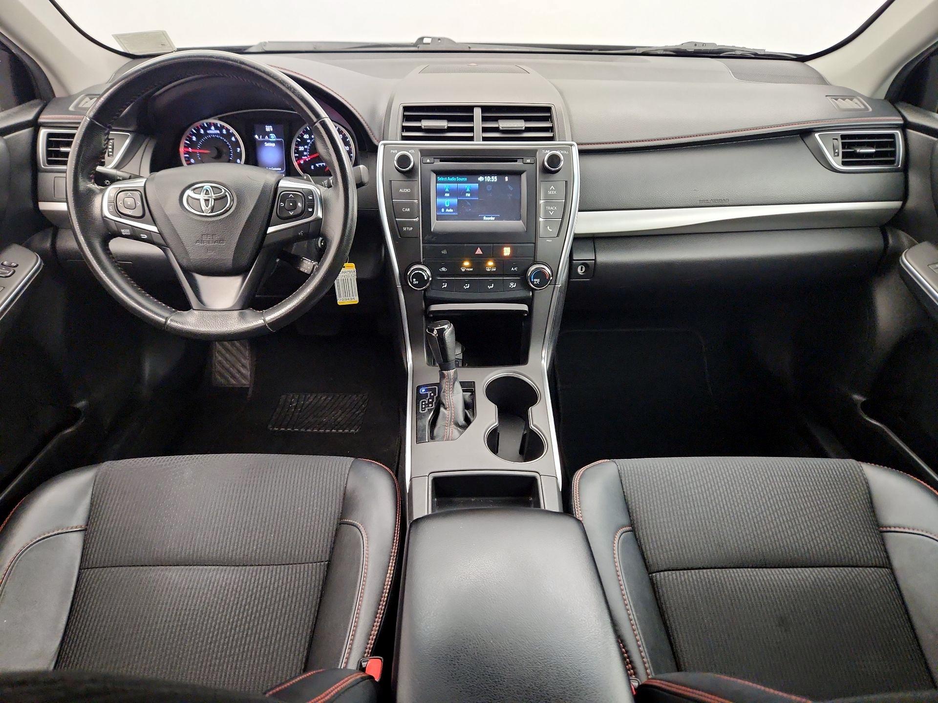 Thumbnail: 2016 Toyota Camry - 9