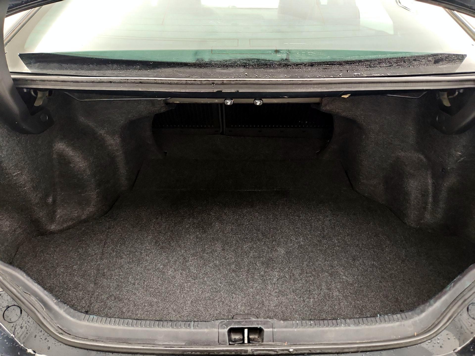 Thumbnail: 2016 Toyota Camry - 19