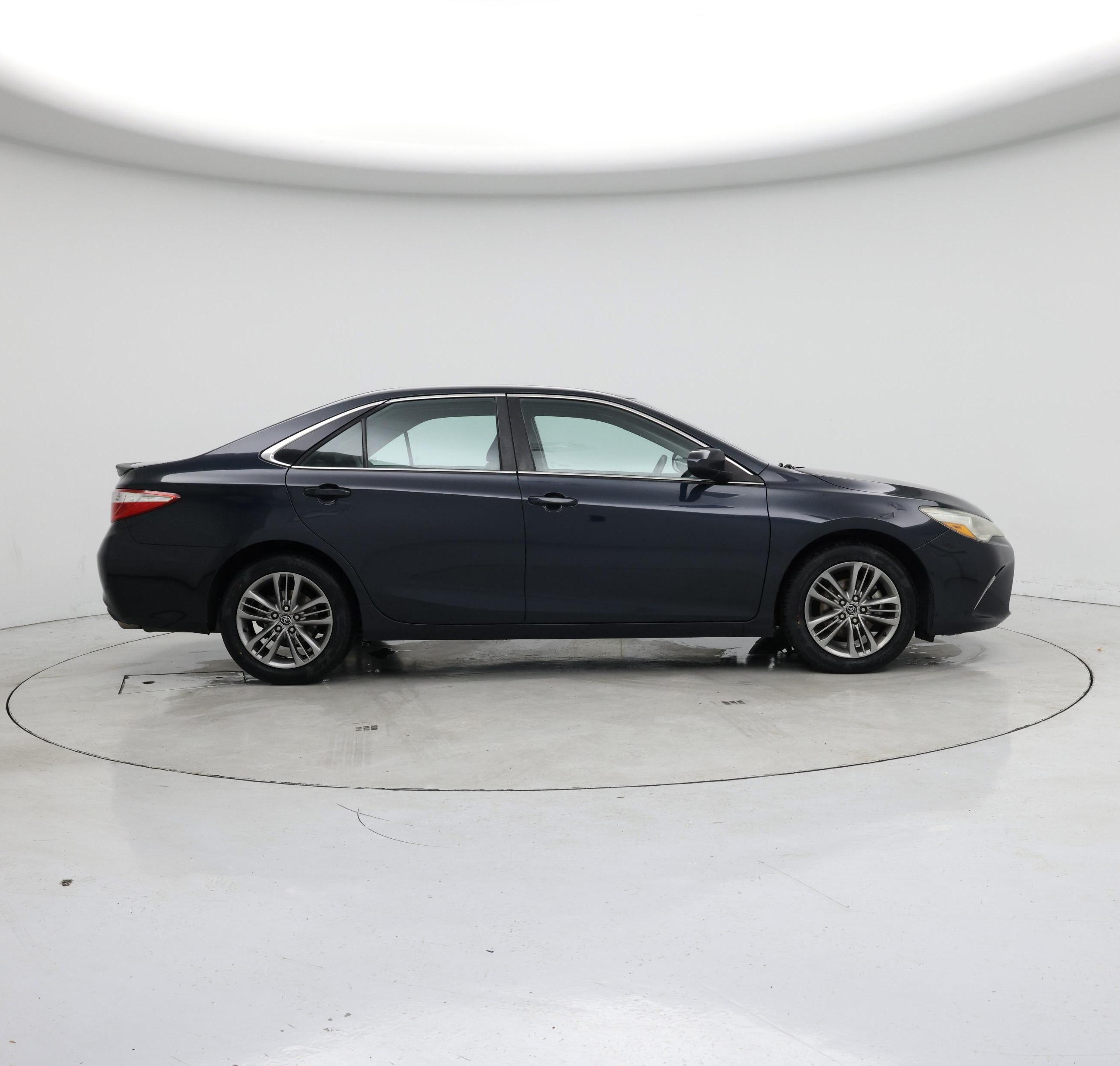 Thumbnail: 2016 Toyota Camry - 7