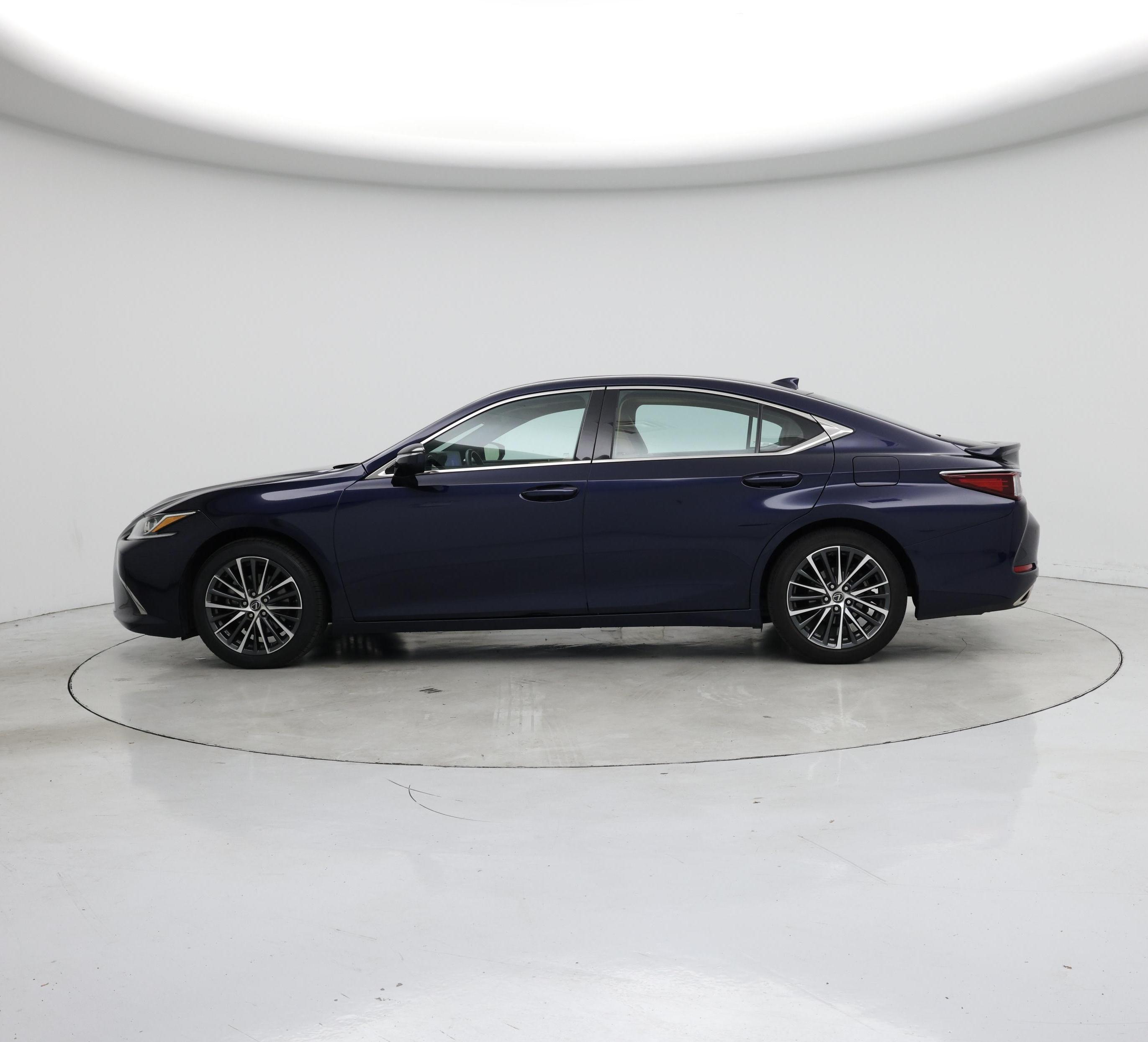 Thumbnail: 2023 Lexus ES - 3