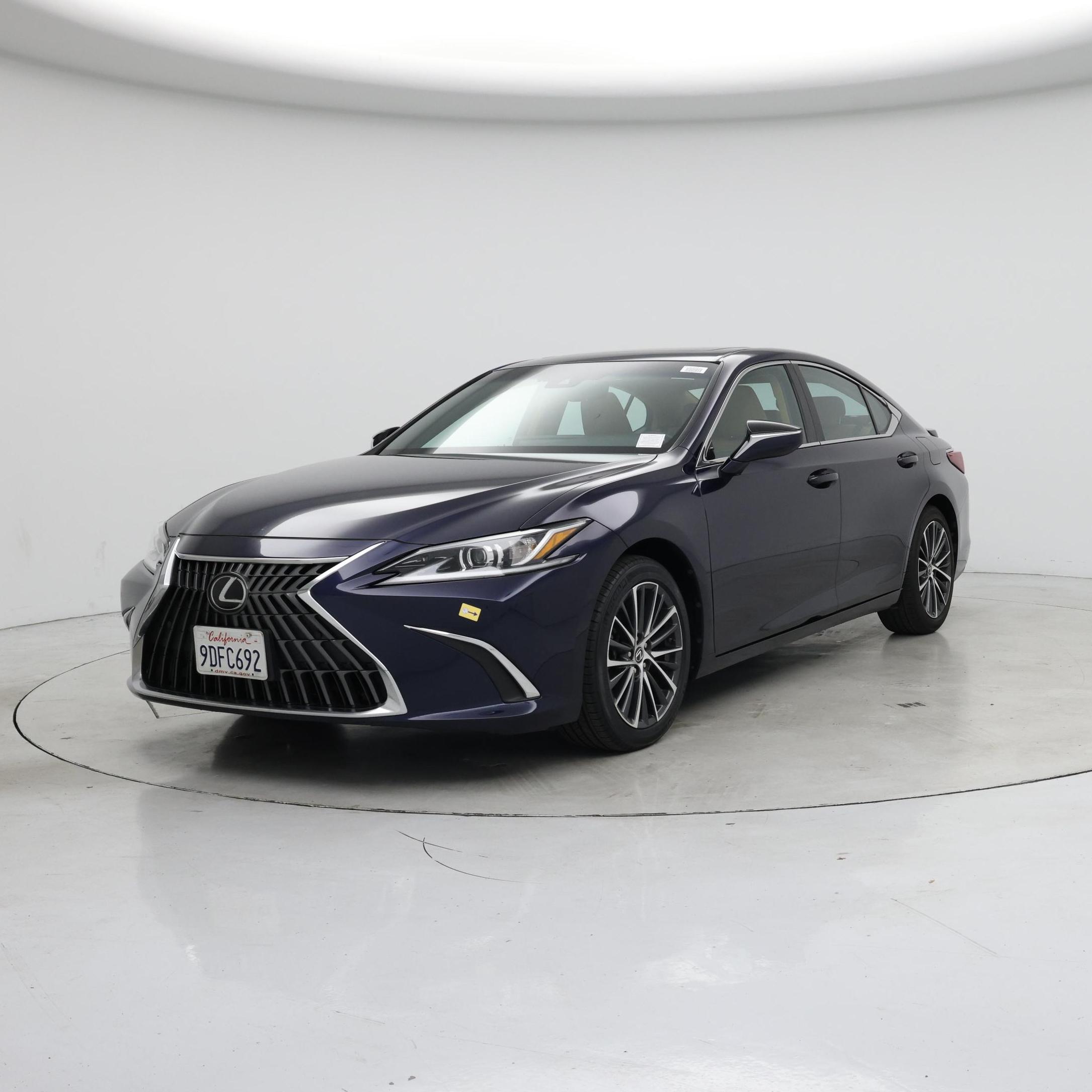 Thumbnail: 2023 Lexus ES - 4