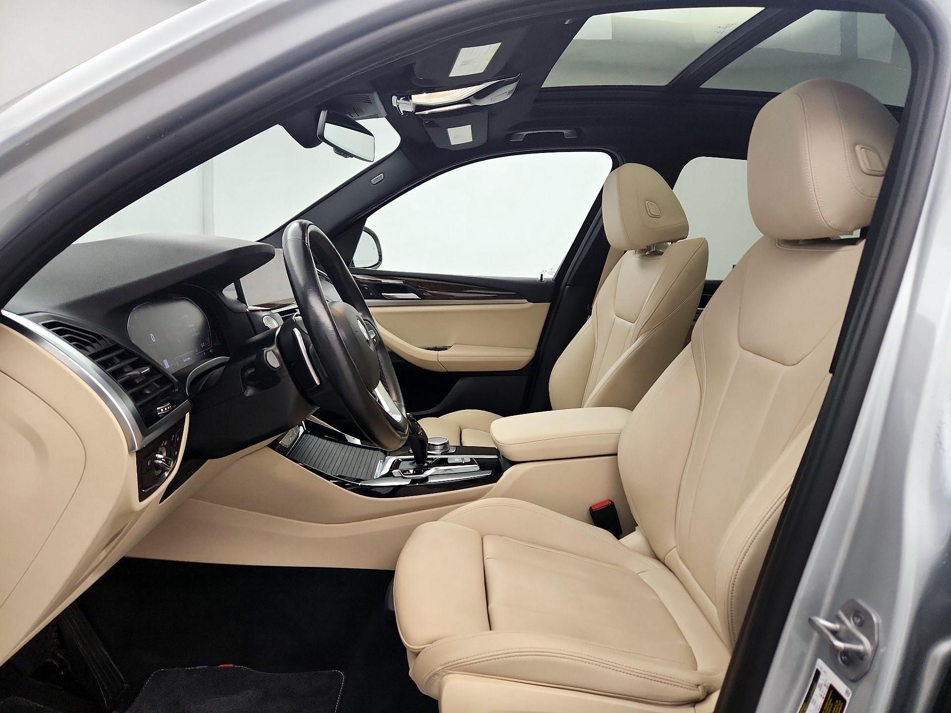 Thumbnail: 2021 BMW X3 - 11