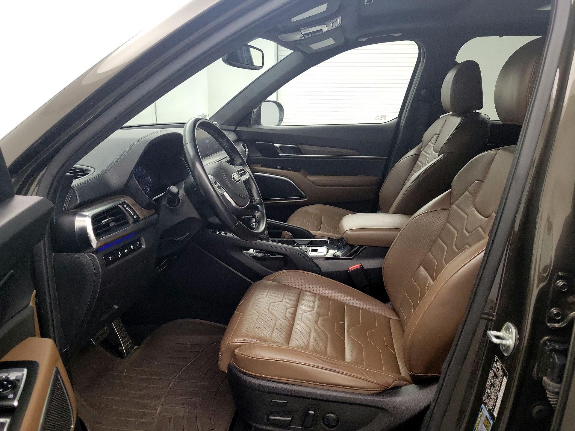 Thumbnail: 2021 Kia Telluride - 11