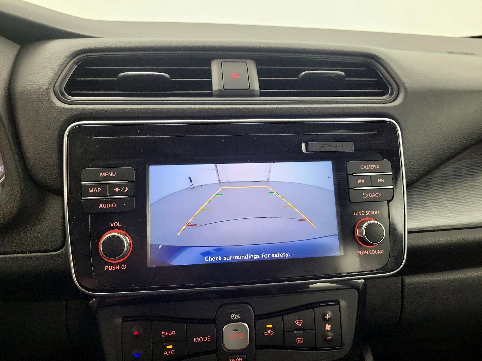 Thumbnail: 2019 Nissan Leaf - 15