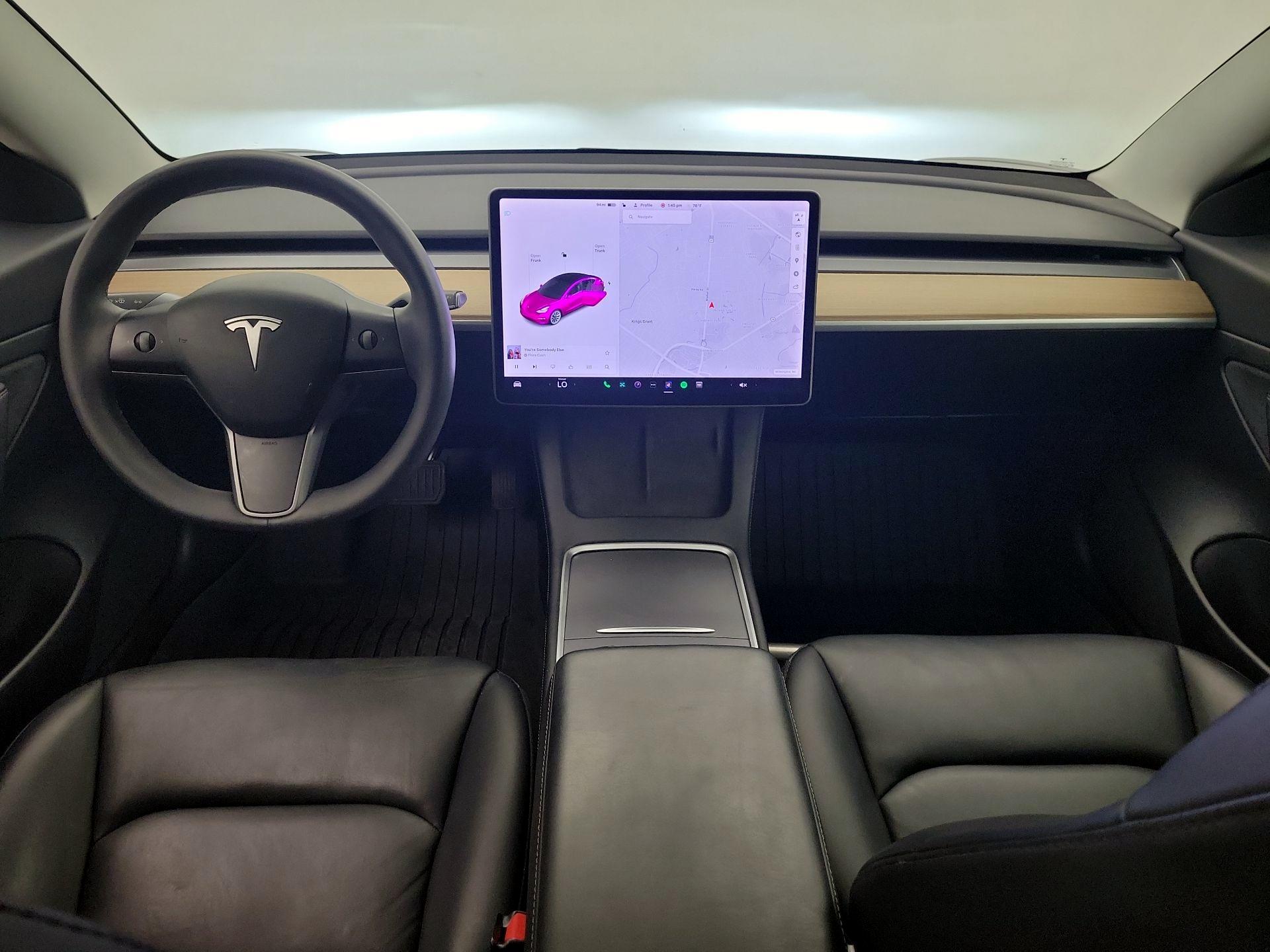 Thumbnail: 2021 Tesla Model 3 - 9