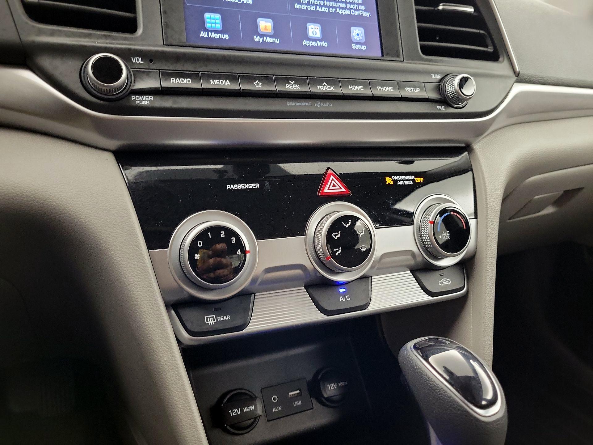 Thumbnail: 2019 Hyundai Elantra - 16