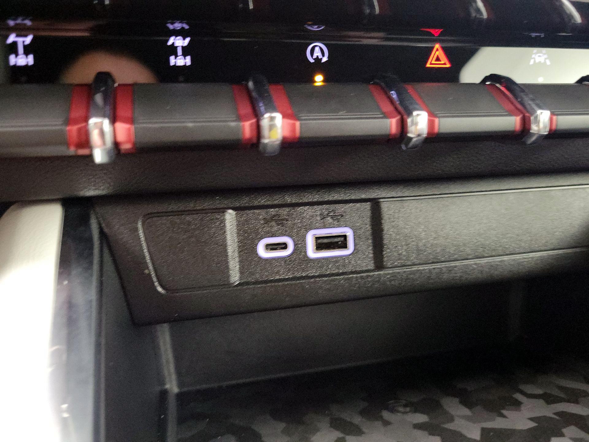 Thumbnail: 2023 GMC Canyon - 19