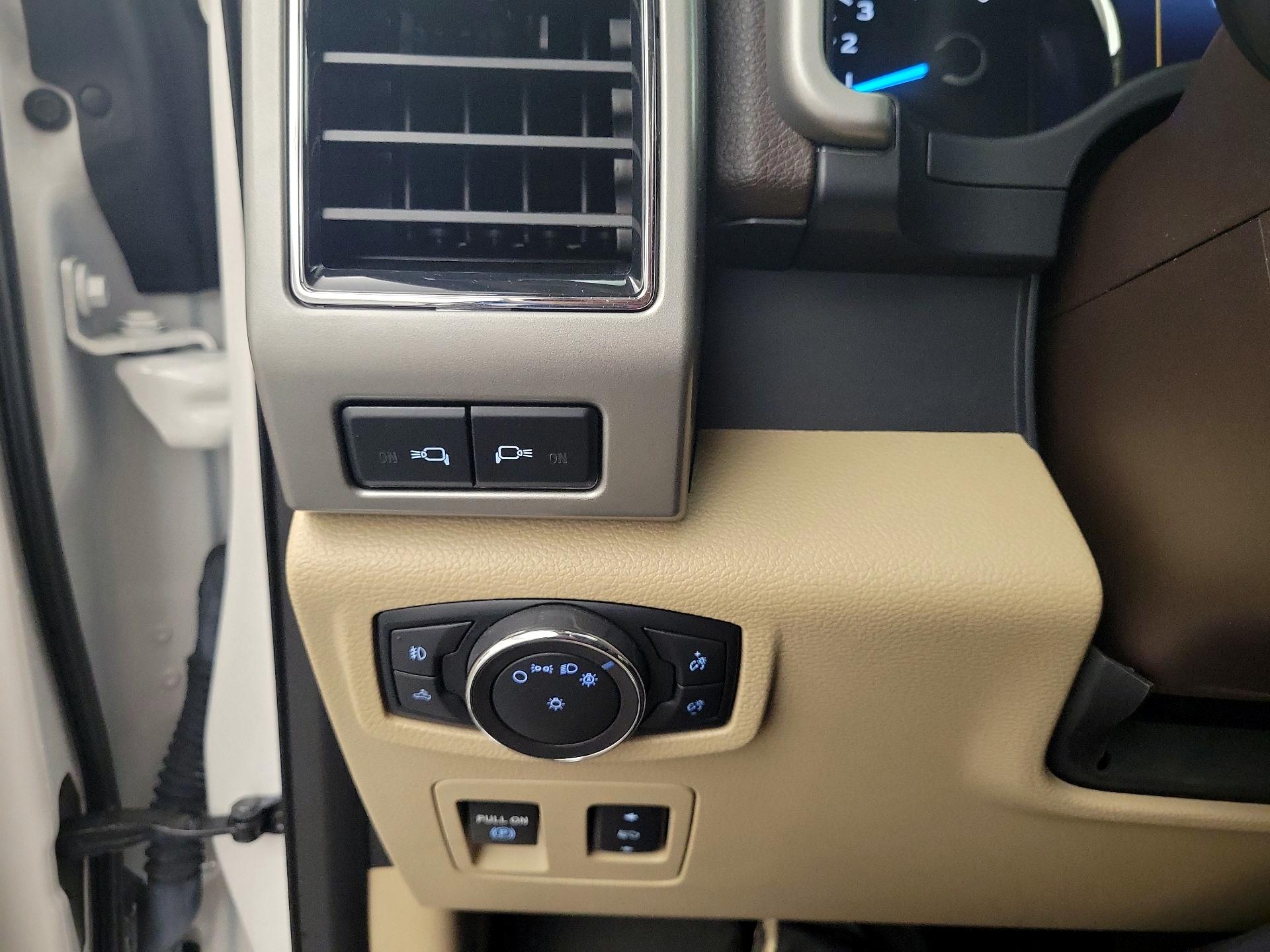 Thumbnail: 2018 Ford F-150 - 13